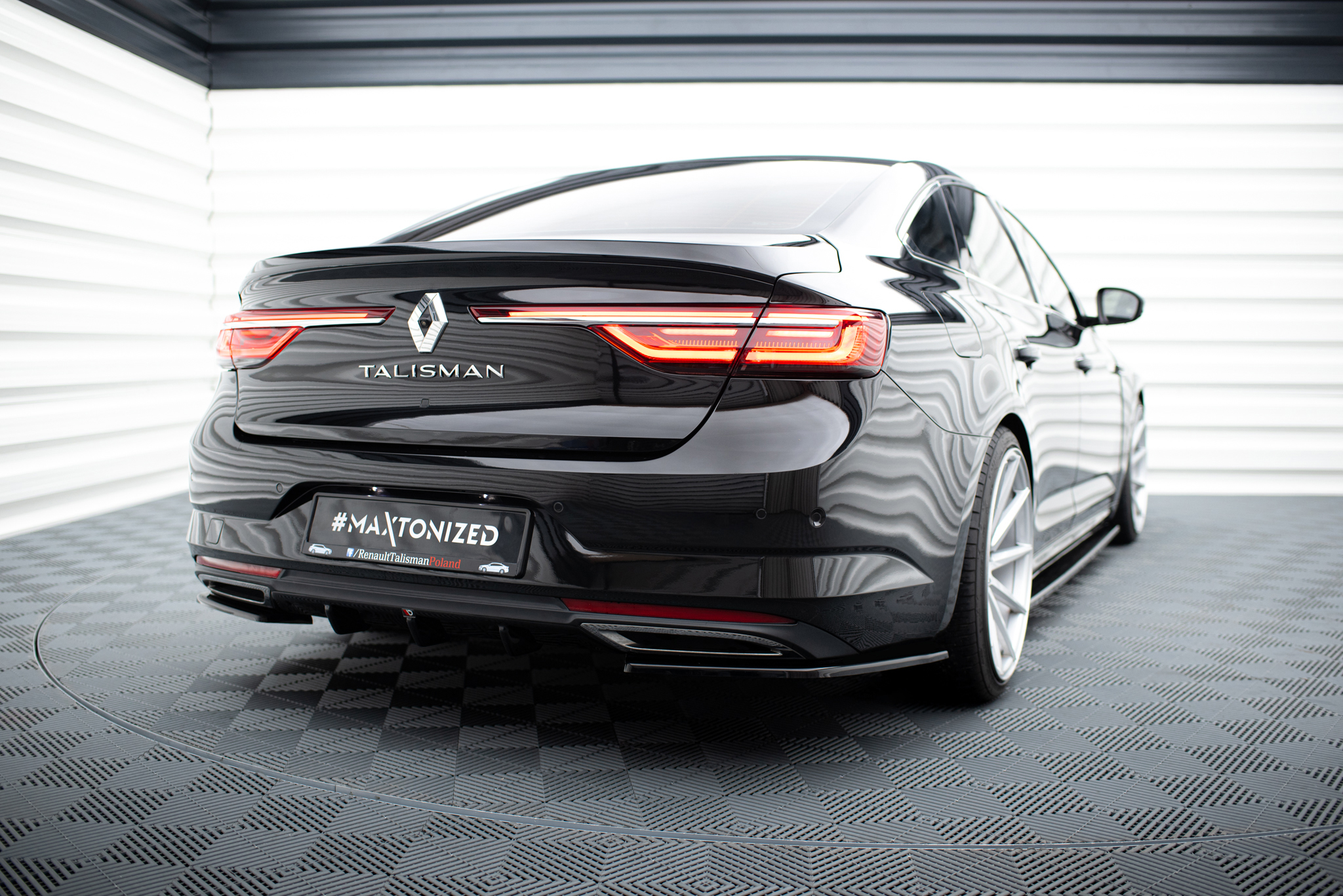 Maxton Design Задний бампер Renault Talisman