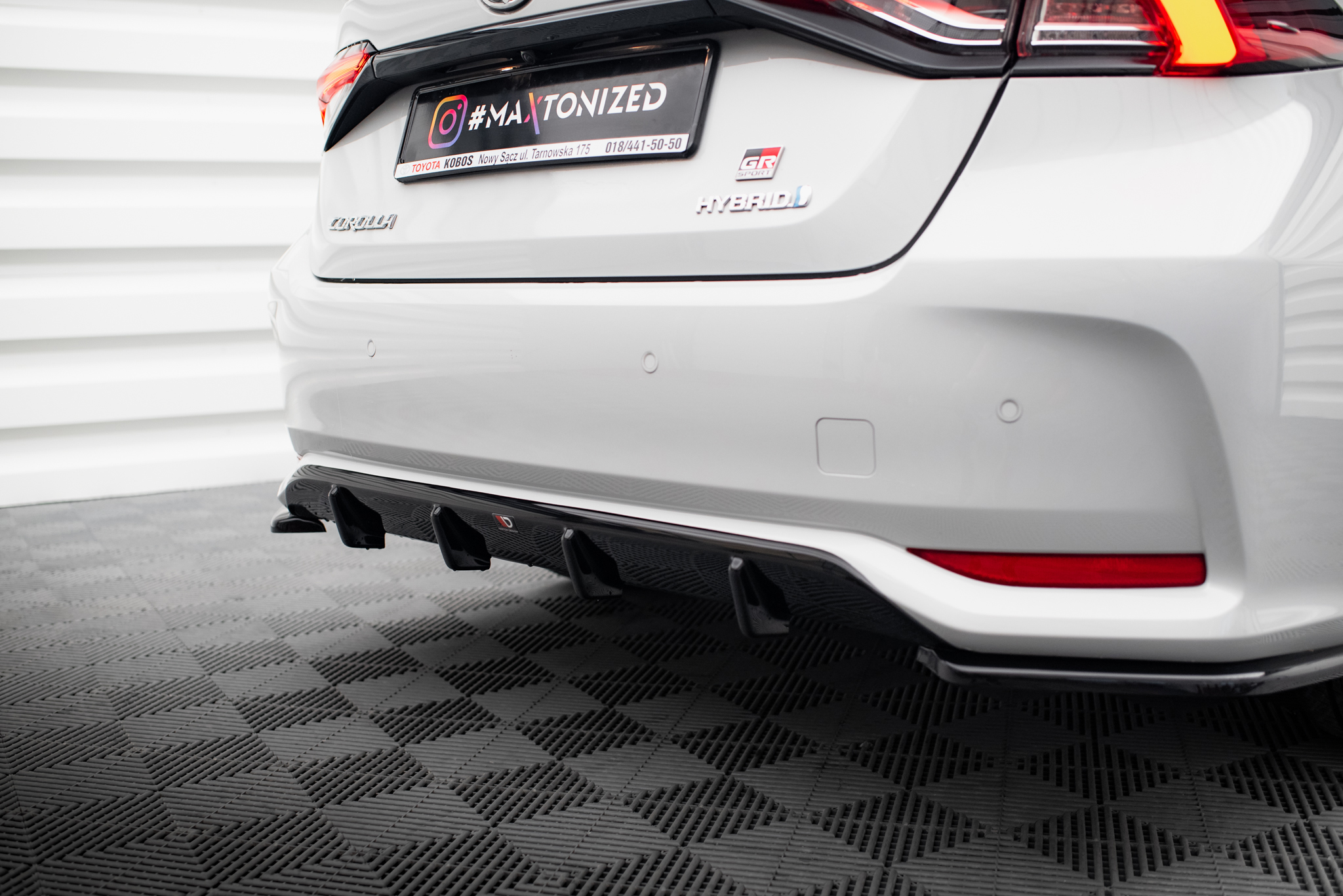 Maxton Design Задний бампер Toyota Corolla XII Sedan — изображение 3