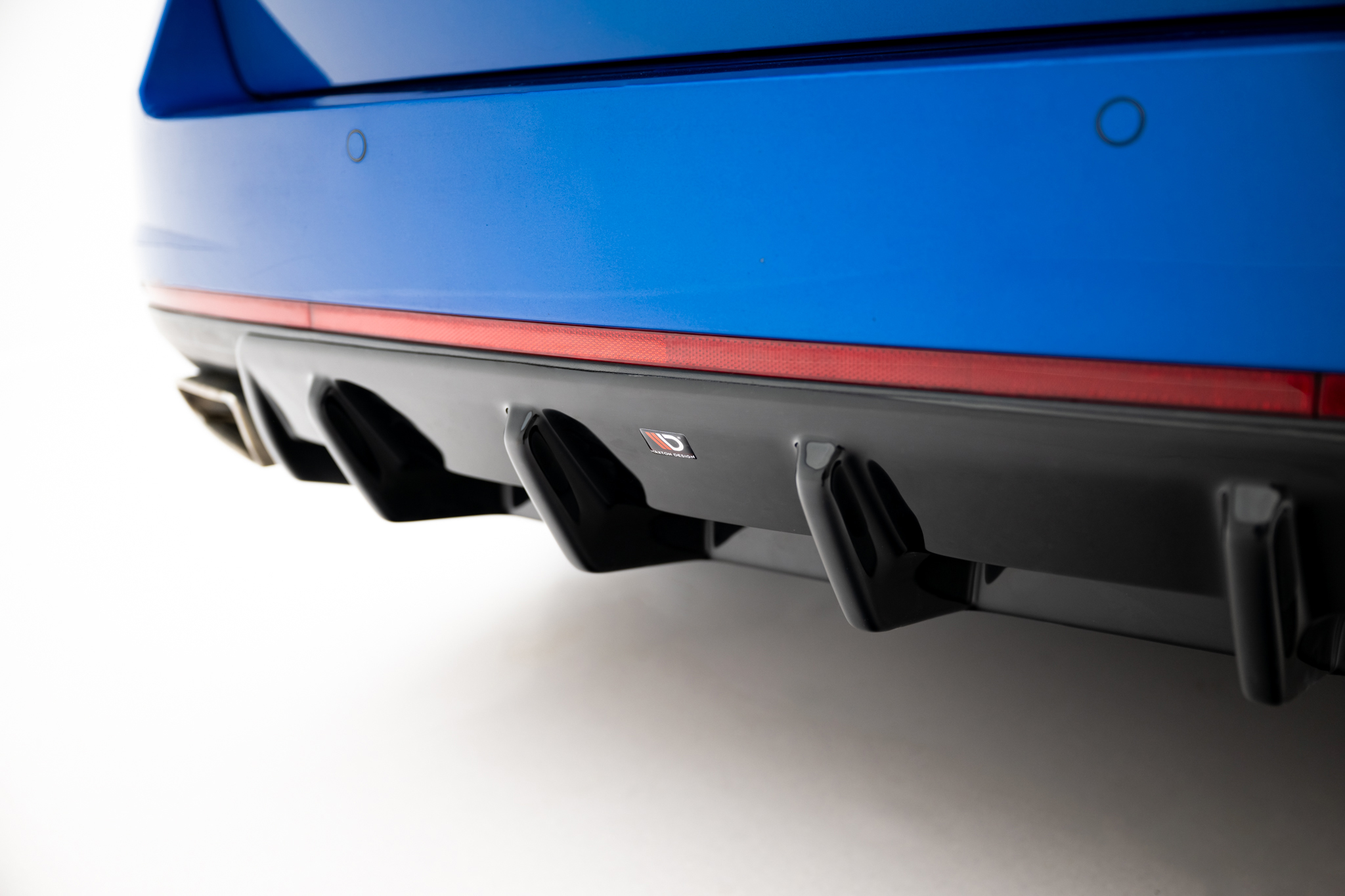 Maxton Design Задний бампер V.1 Skoda Octavia RS Mk3 / Mk3 FL Хэтчбек / Универсал — изображение 2