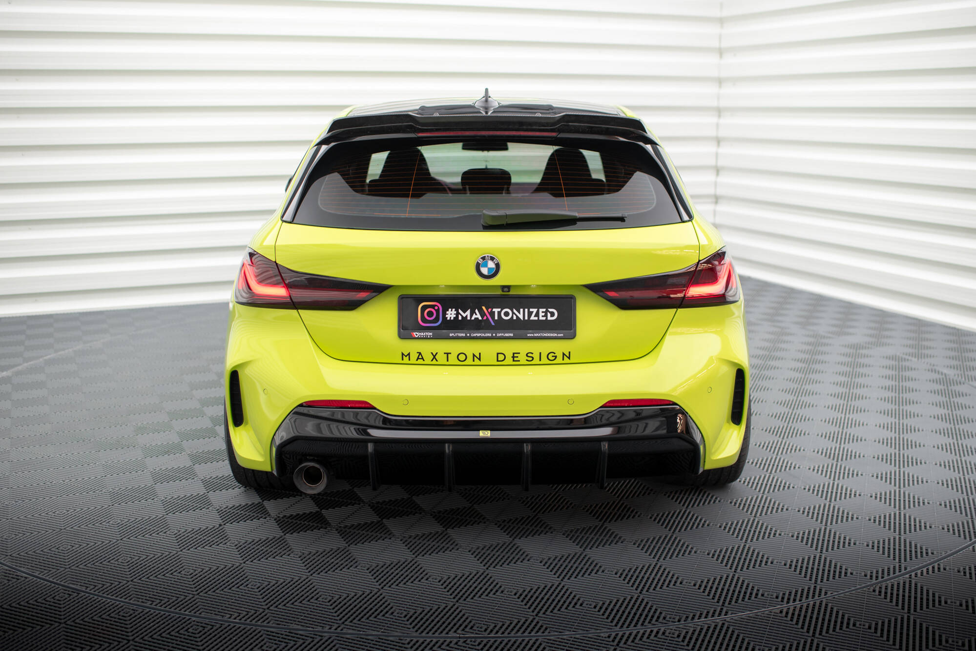 Maxton Design Задний диффузор V.3 BMW 1 M-Pack / 128ti F40 (версия с одинарными выхлопными патрубками с одной стороны) — изображение 2