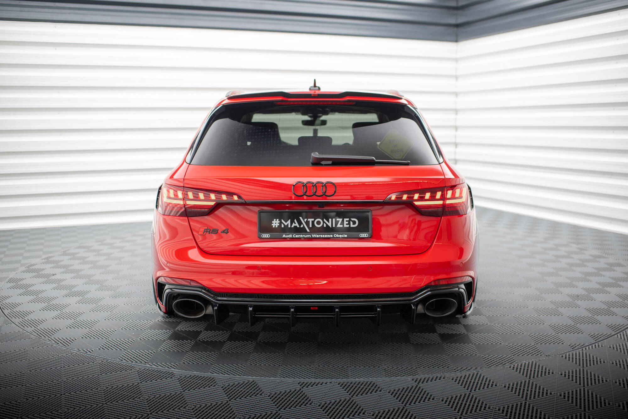 Maxton Design Комплект сплиттеров для Audi RS4 B9 Facelift — изображение 9