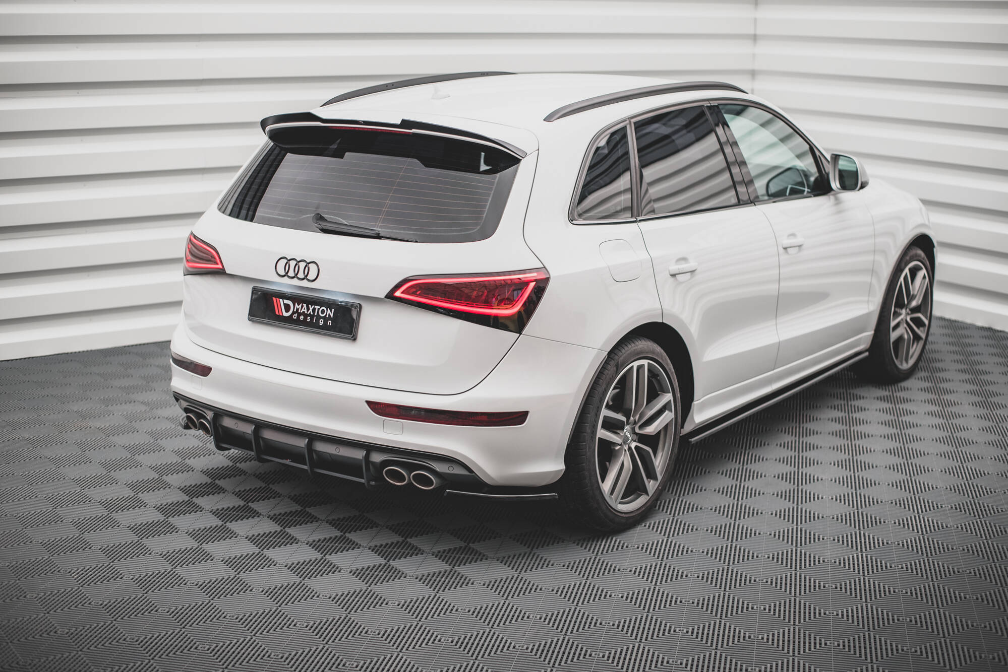 Maxton Design Комплект сплиттеров для Audi SQ5 Mk1 — изображение 12