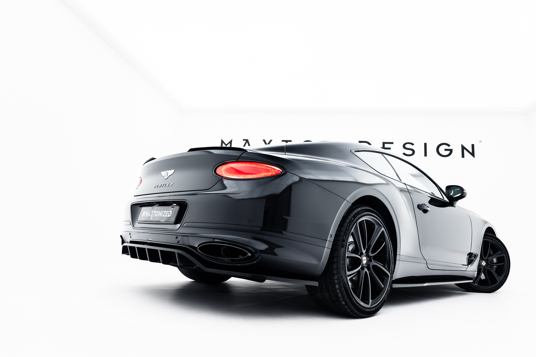 Maxton Design Комплект сплиттеров для Bentley Continental GT Coupe Mk3 — изображение 8
