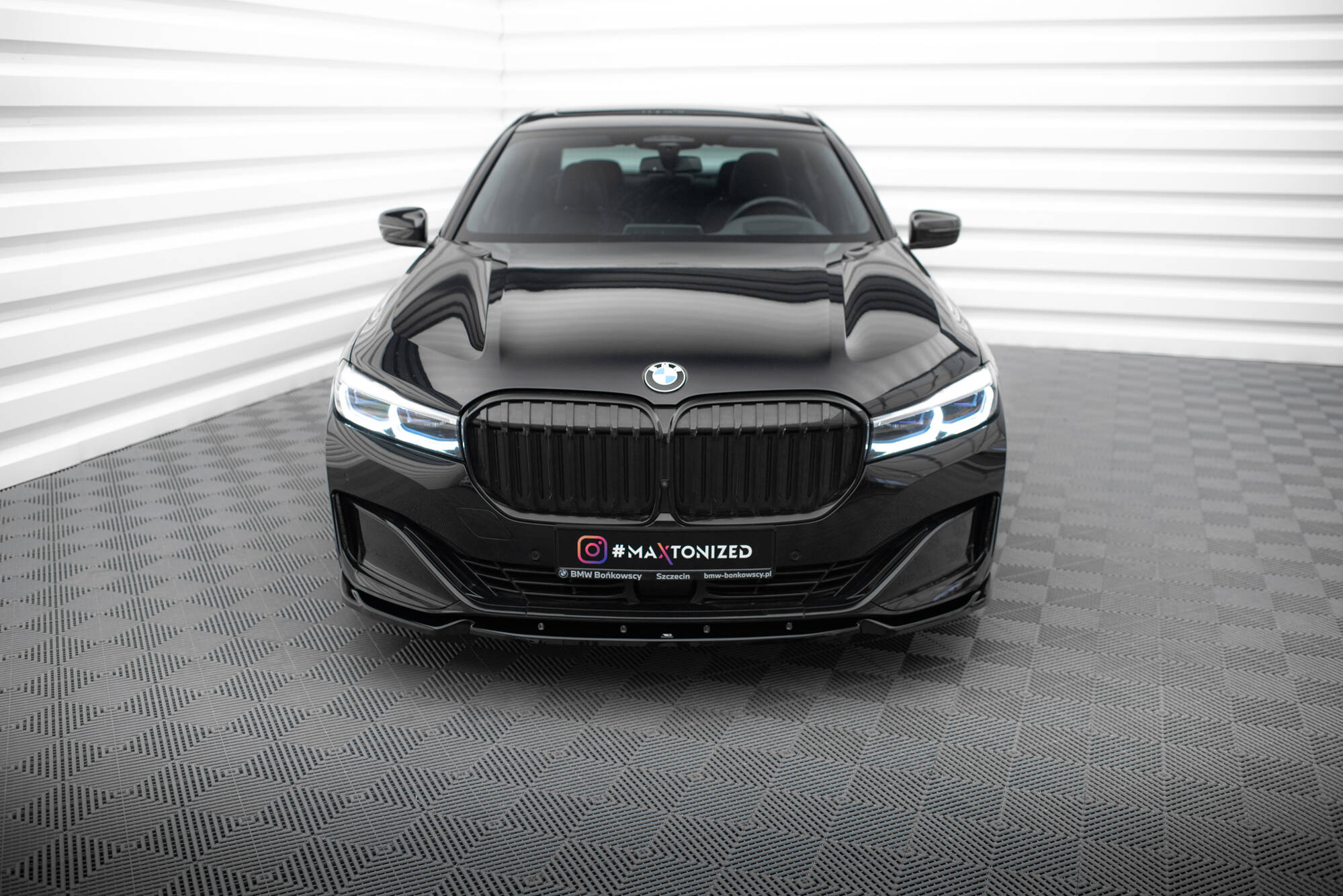 Maxton Design Комплект сплиттеров для BMW 7 G11 рестайлинг — изображение 2