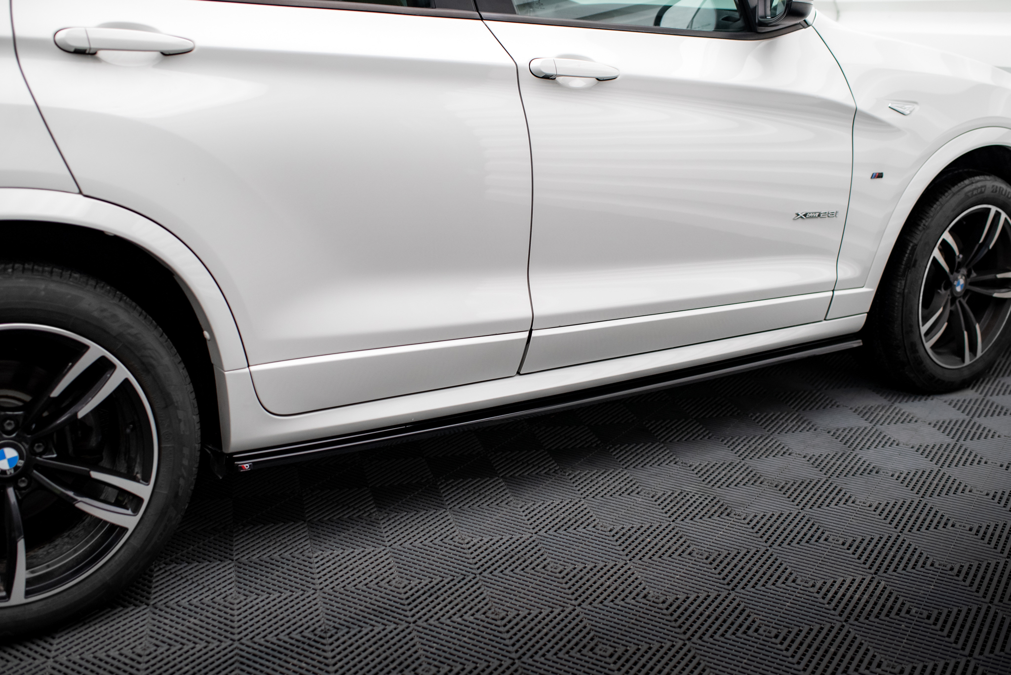 Maxton Design Комплект сплиттеров для BMW X3 M-Pack F25 Facelift — изображение 6