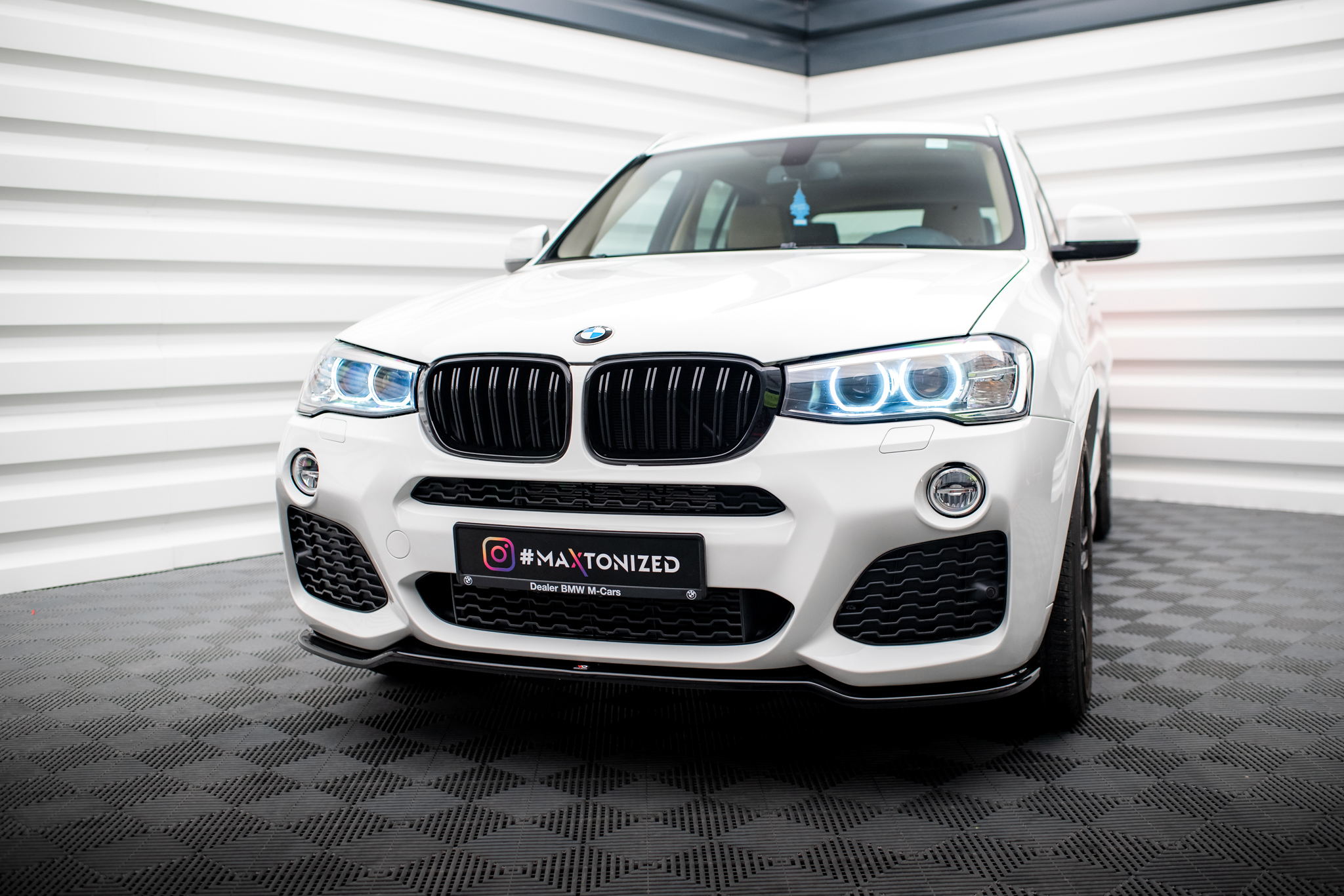 Maxton Design Комплект сплиттеров для BMW X3 M-Pack F25 Facelift — изображение 3