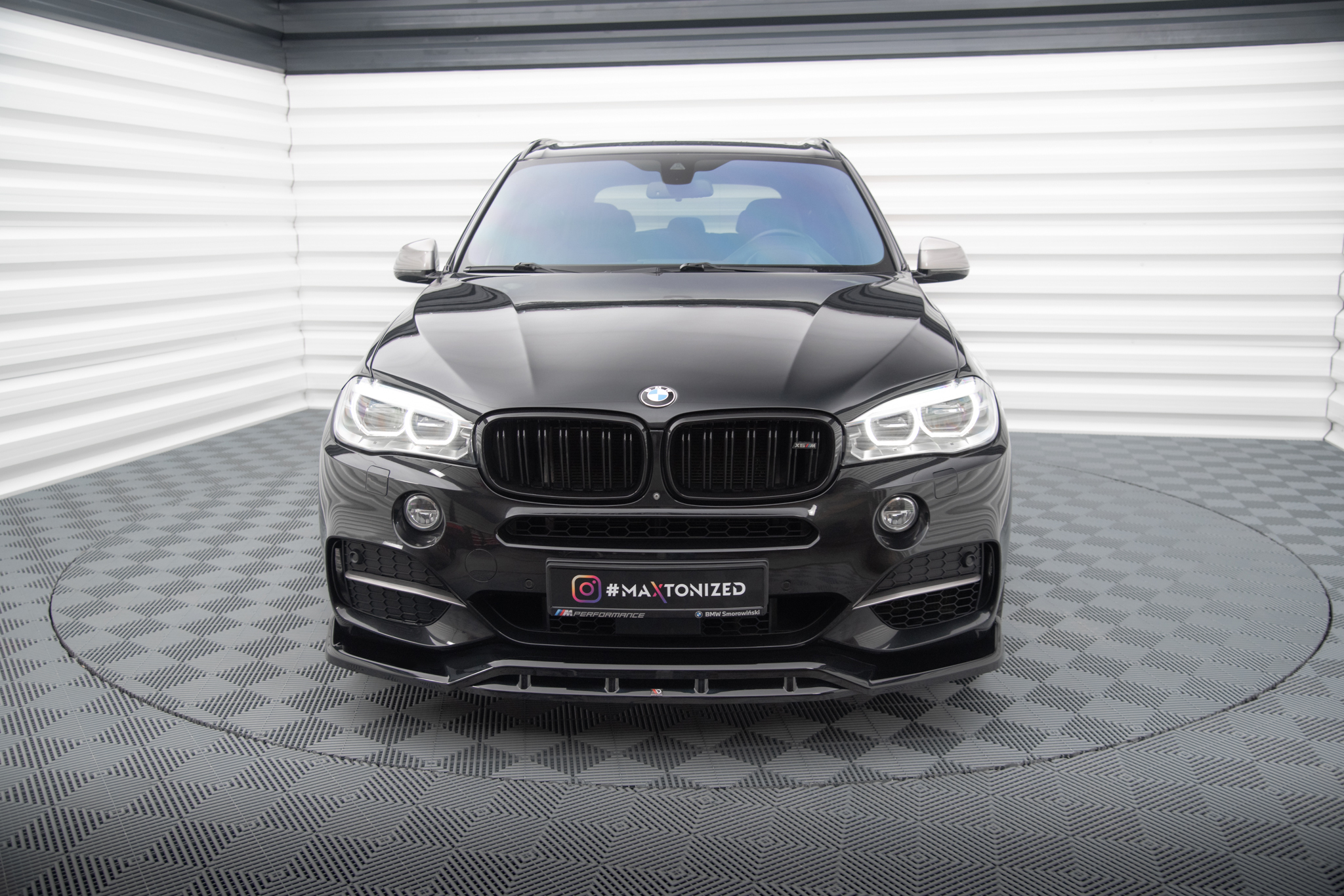 Maxton Design Комплект сплиттеров BMW X5 M-Pack F15 — изображение 2