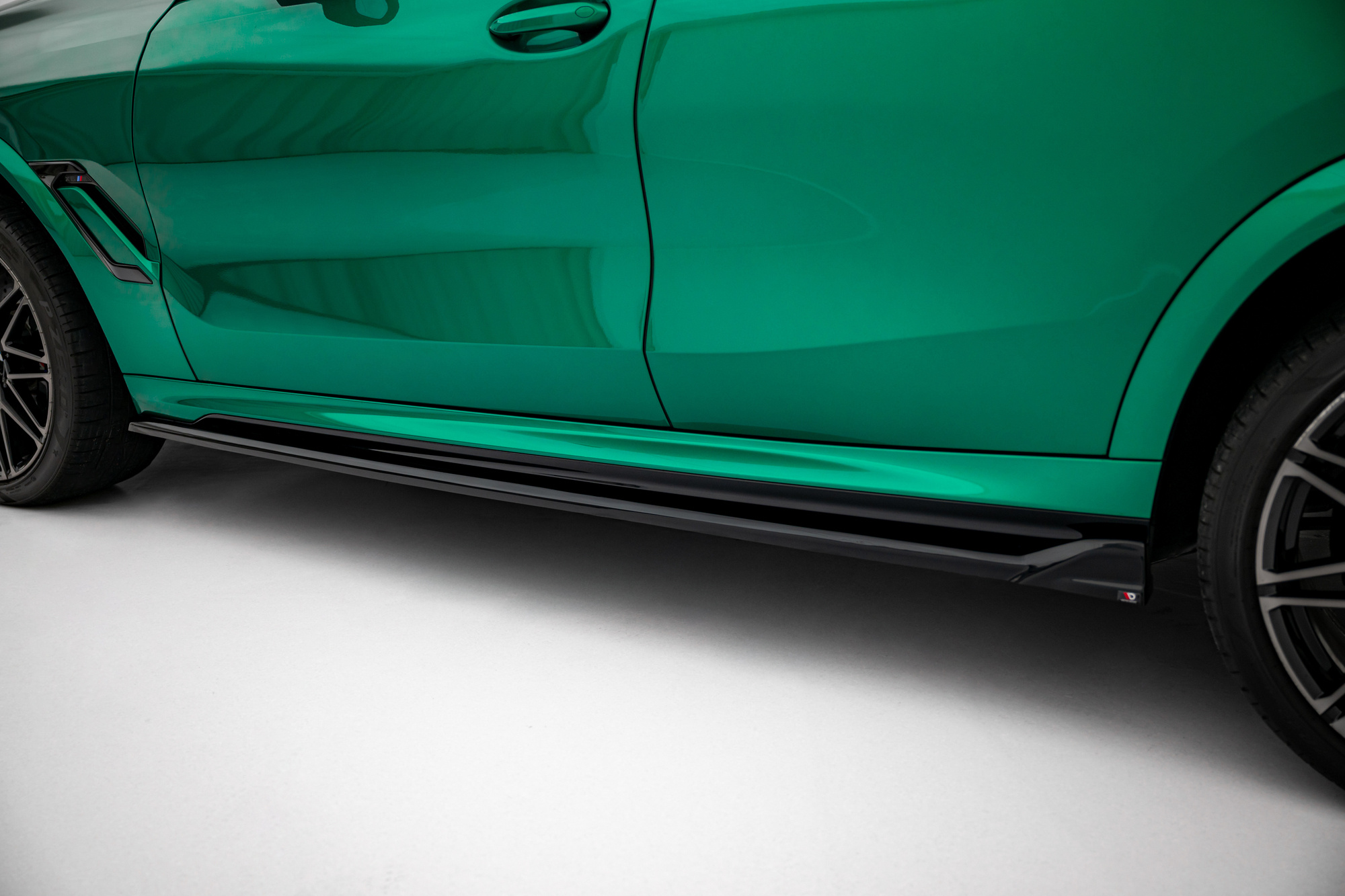 Maxton Design Комплект сплиттеров для BMW X6 M F96 рестайлинг — изображение 6