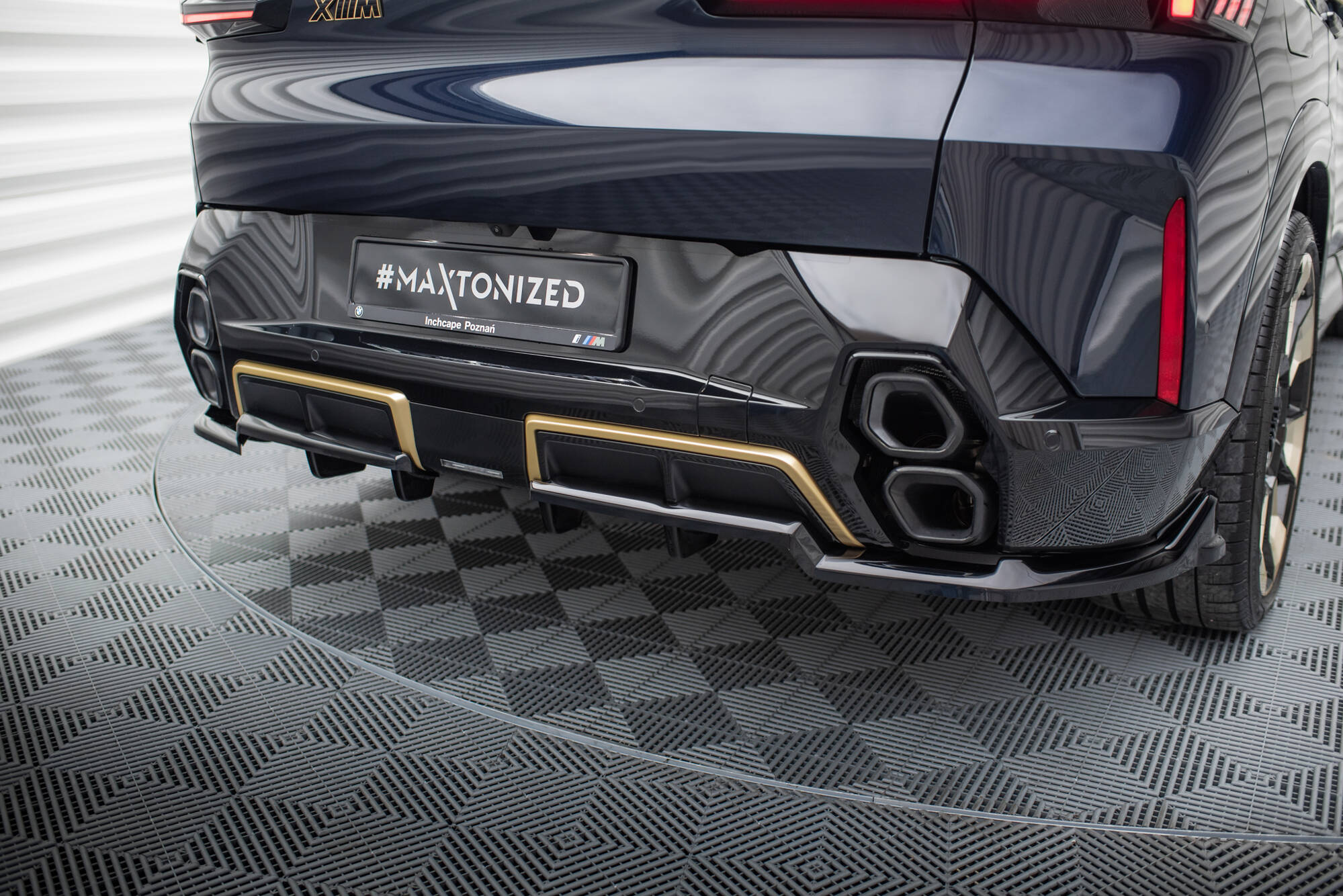 Maxton Design Комплект сплиттеров для BMW XM G09 — изображение 10