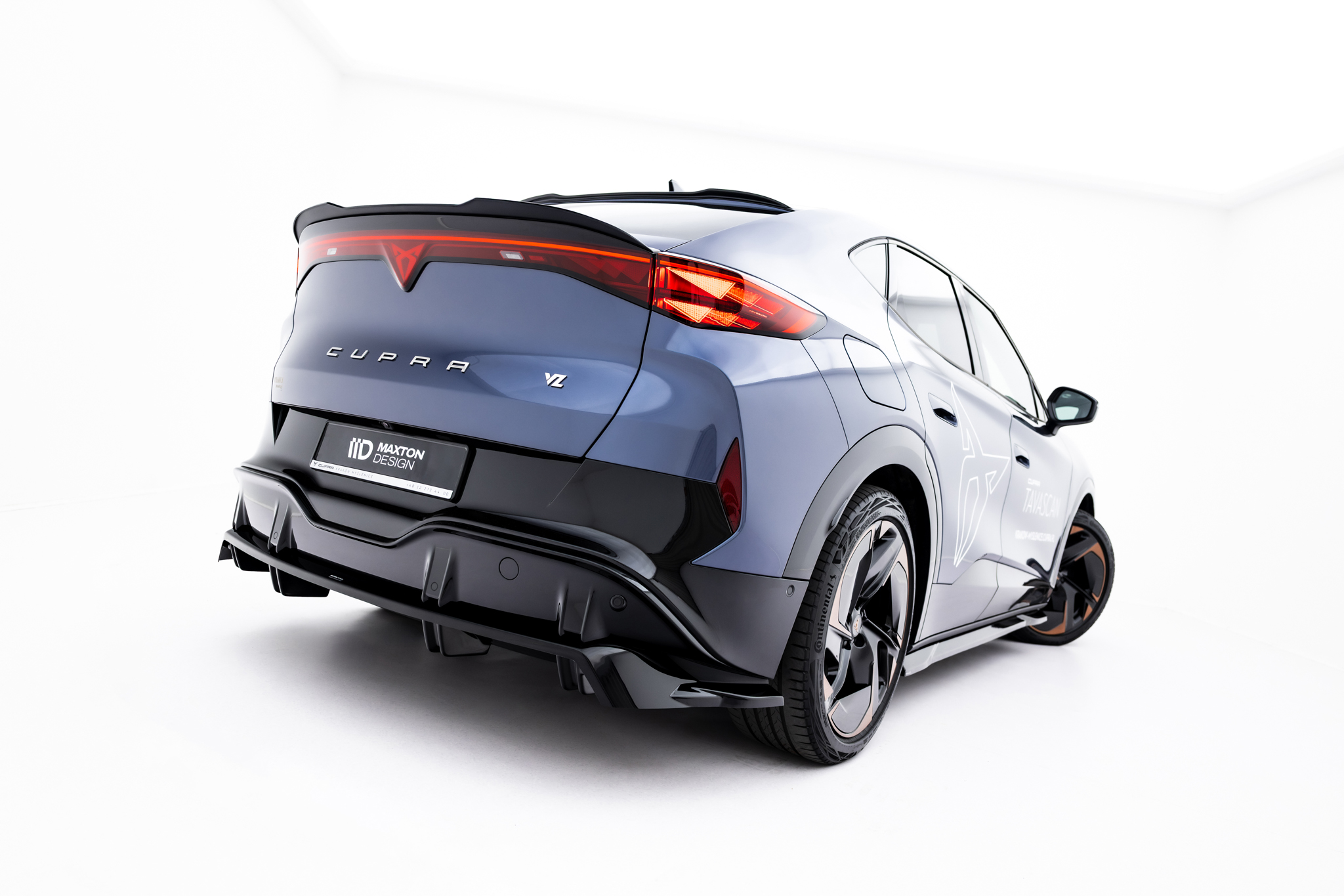 Maxton Design Комплект разветвителей Cupra Tavascan Mk1 — изображение 21