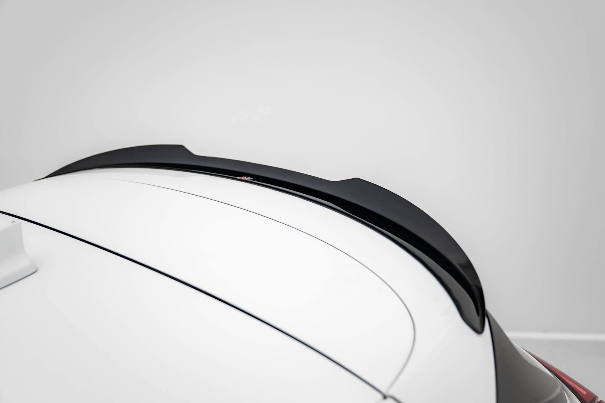 Maxton Design Комплект сплиттеров для Ford Focus Vignale Estate Mk4 — изображение 12