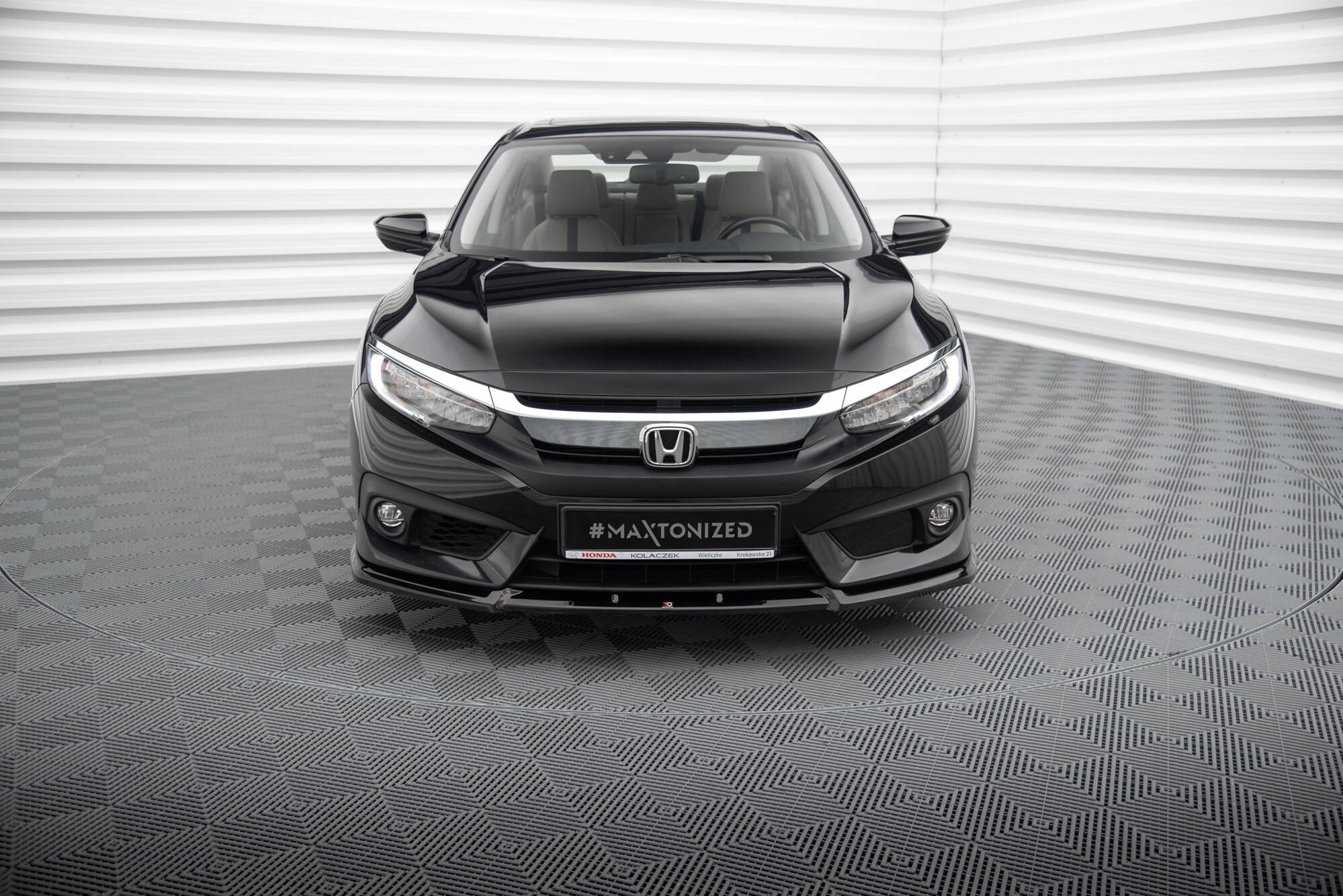Maxton Design Комплект сплиттеров для Honda Civic Sedan Mk10 — изображение 2