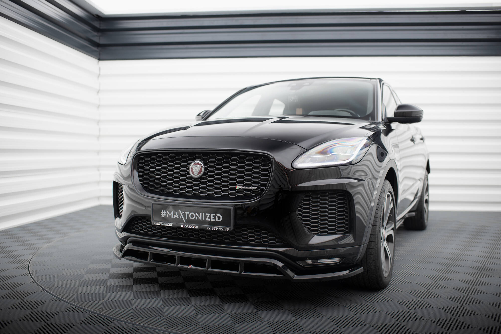 Maxton Design Комплект разветвителей для Jaguar E-Pace R-Dynamic X540 — изображение 3