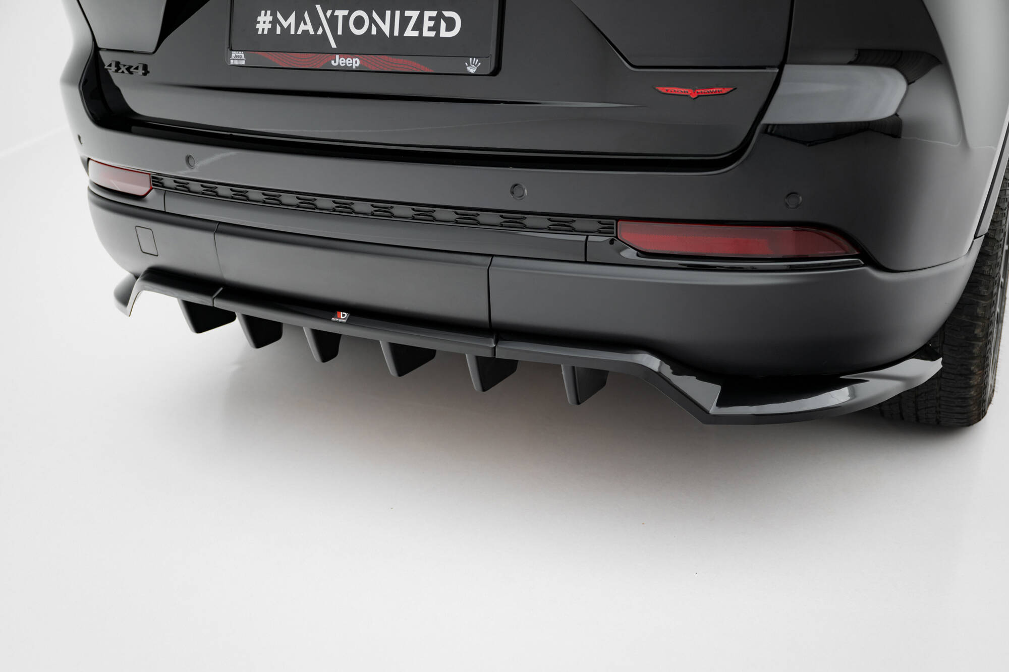 Maxton Design Комплект сплиттеров для Jeep Grand Cherokee Trailhawk Mk5 — изображение 9