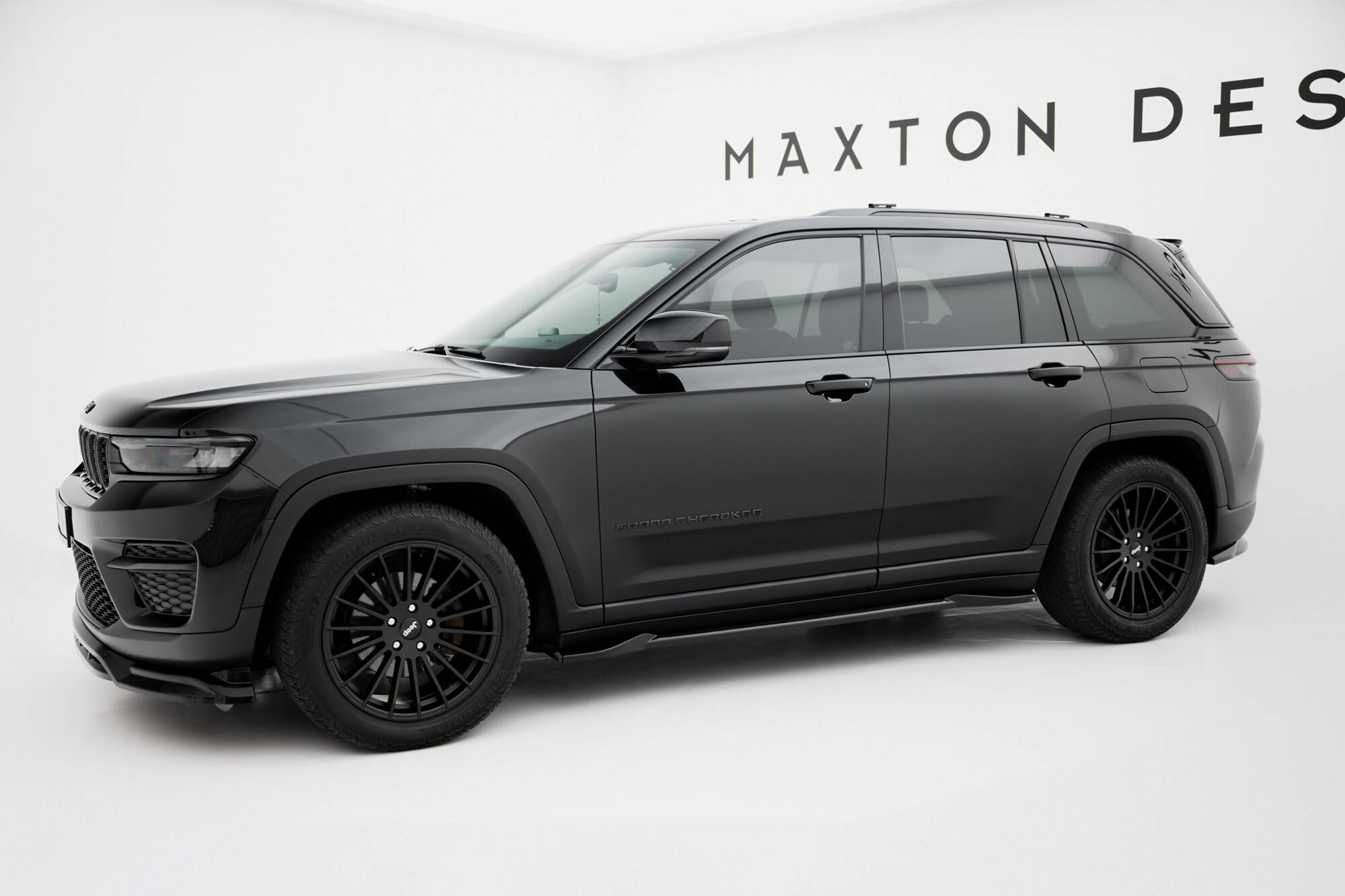 Maxton Design Комплект сплиттеров для Jeep Grand Cherokee Trailhawk Mk5