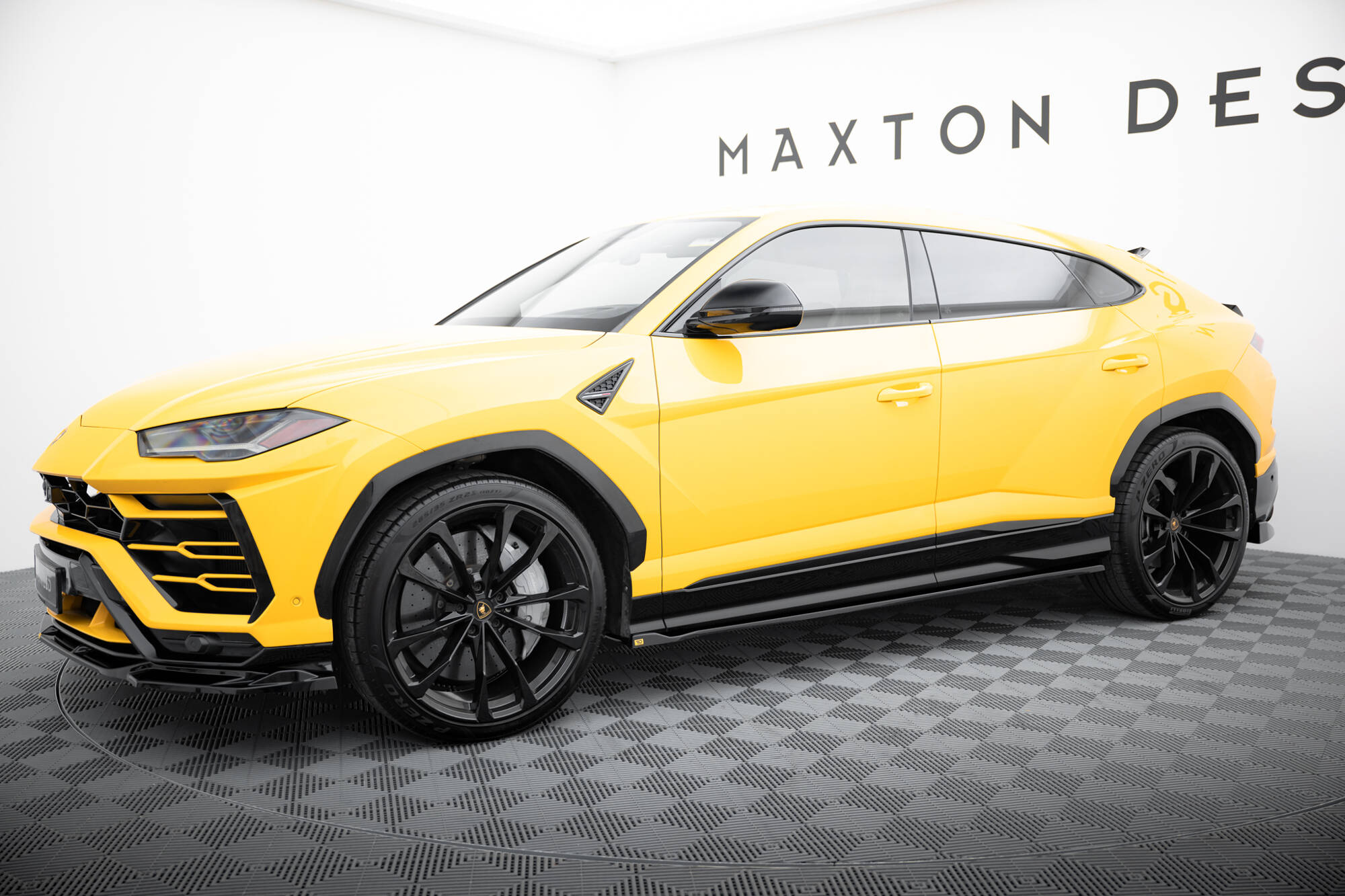 Maxton Design Комплект сплиттеров для Lamborghini Urus Mk1