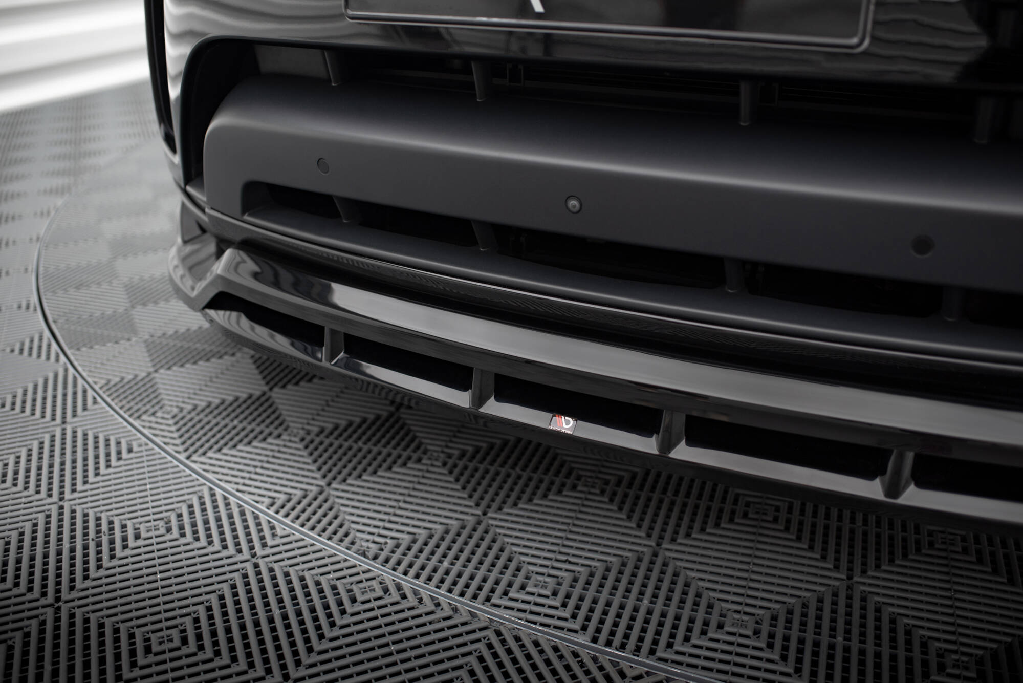 Maxton Design Комплект разделителей для Land Rover Discovery HSE Mk5 — изображение 2