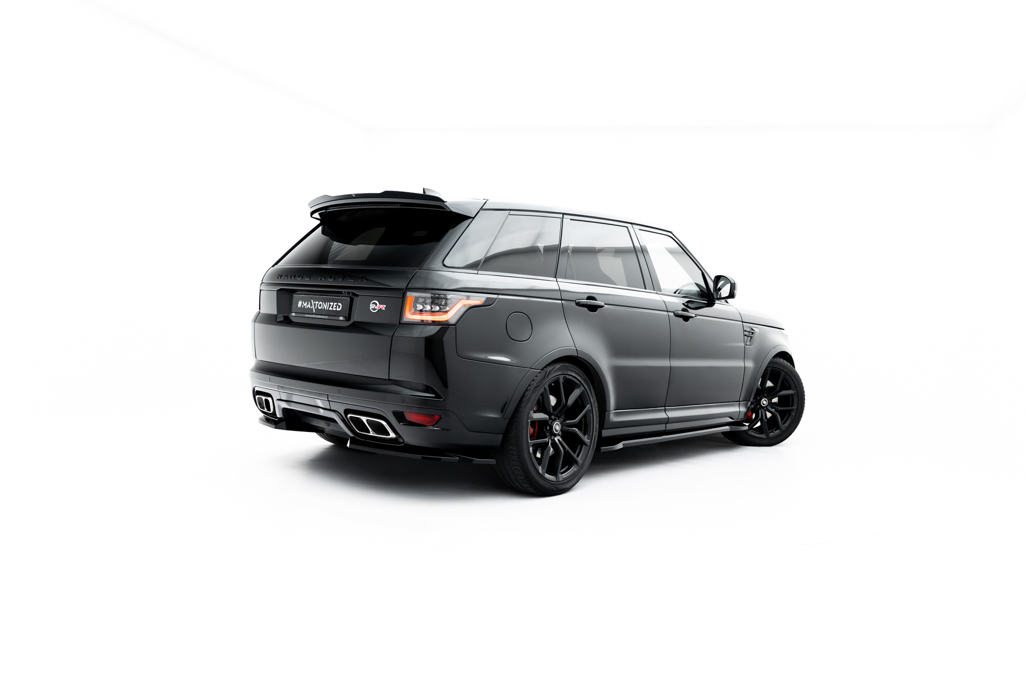 Maxton Design Комплект сплиттеров для Land Rover Range Rover SVR Mk2 Facelift — изображение 9