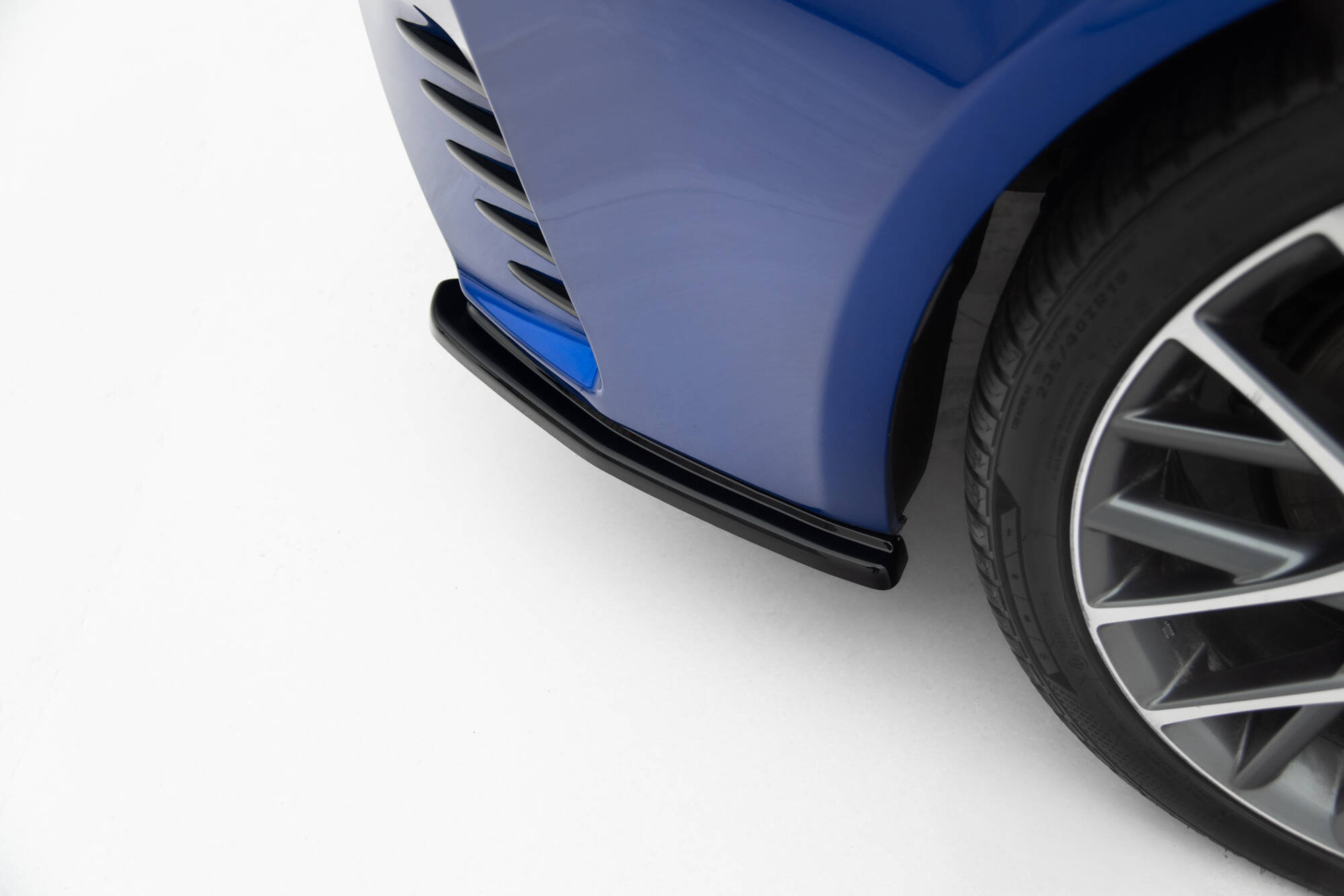 Maxton Design Комплект разветвителей для Lexus RC Mk1 — изображение 12