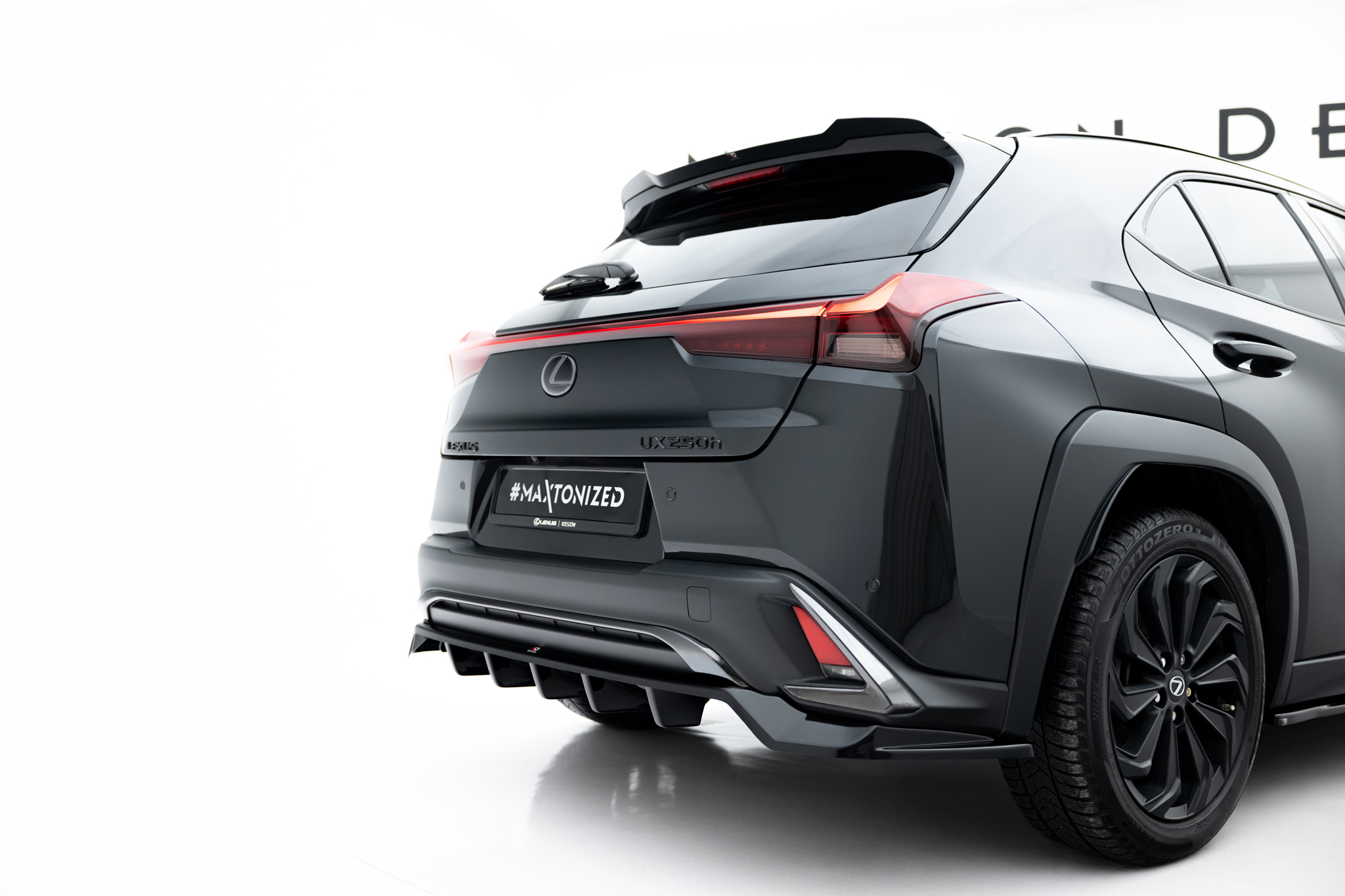 Maxton Design Комплект сплиттеров для Lexus UX F-Sport Mk1 — изображение 10