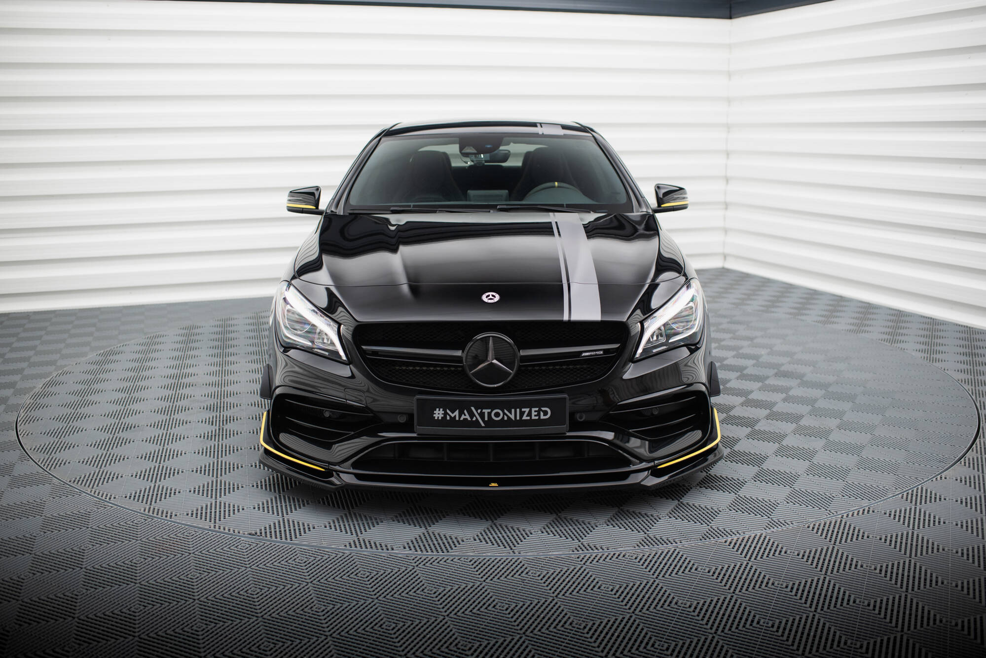 Maxton Design Комплект сплиттеров для Mercedes-AMG CLA 45 Aero C117 Facelift — изображение 3