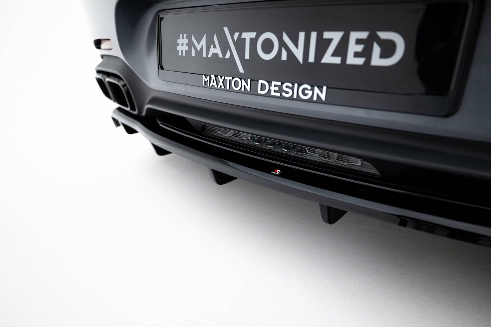 Maxton Design Комплект сплиттеров для Mercedes-AMG GT C C190 Facelift — изображение 15