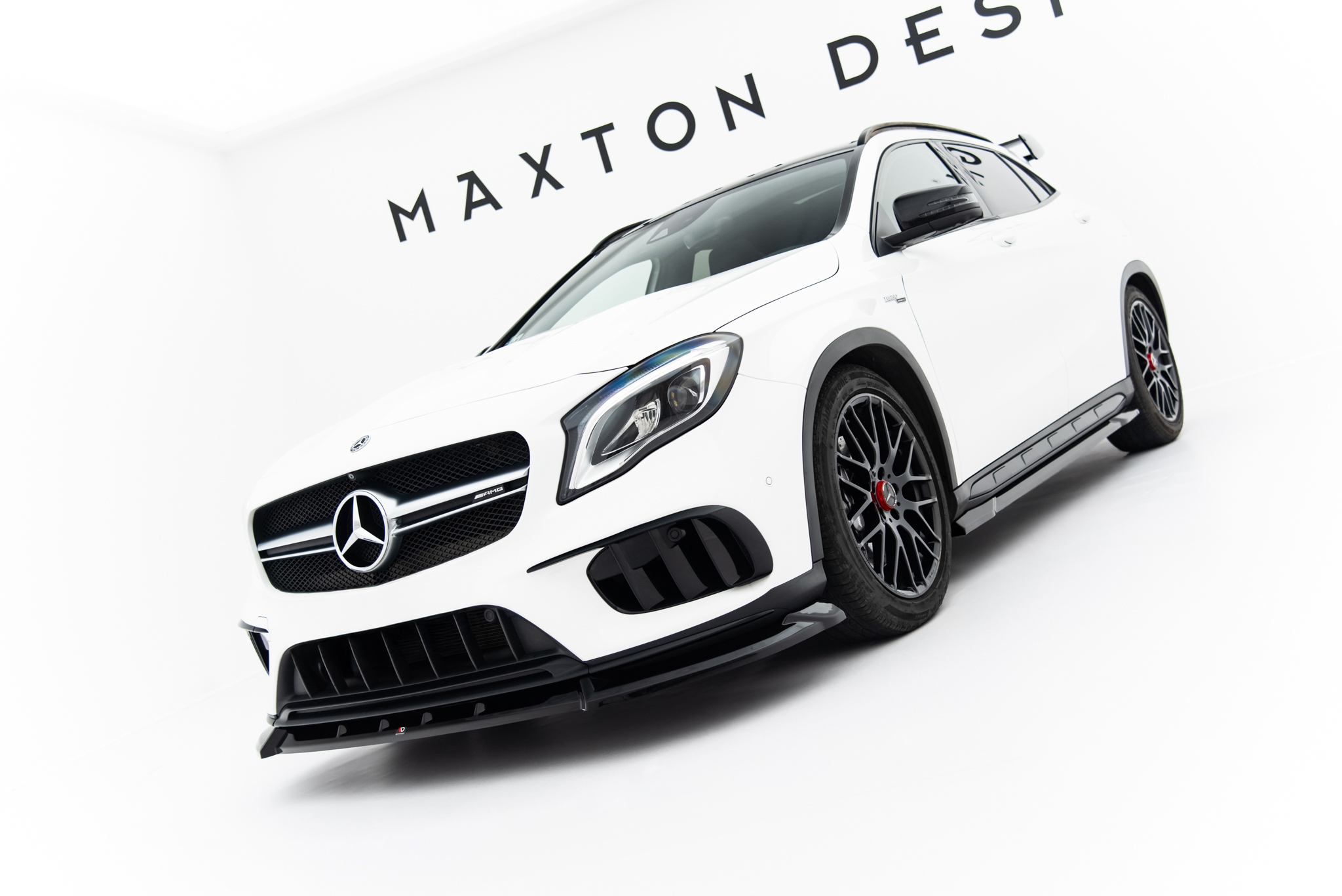 Maxton Design Комплект сплиттеров для Mercedes-Benz GLA 45 AMG X156 Facelift — изображение 4