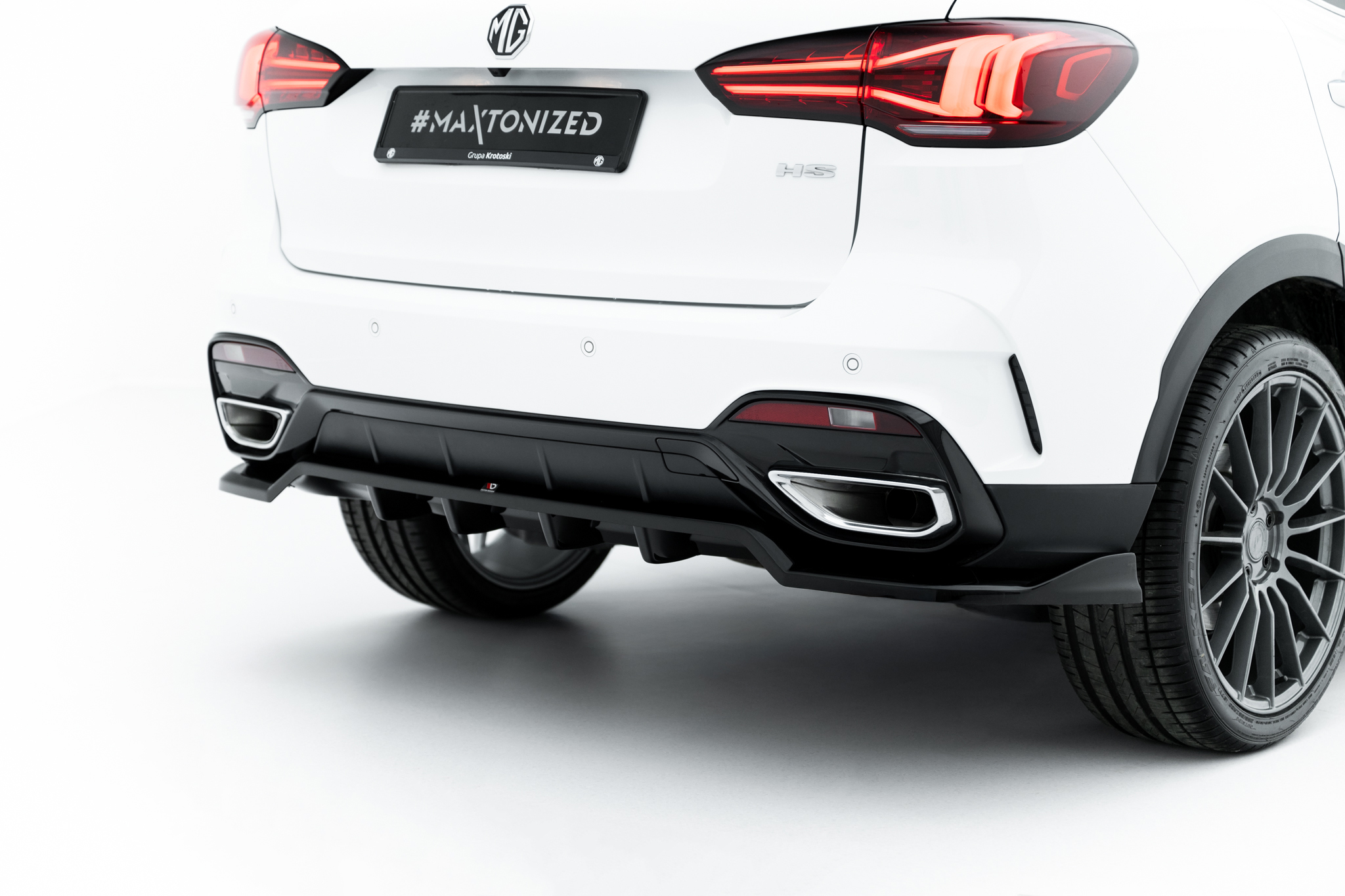 Maxton Design Комплект сплиттеров для MG HS Mk1 Facelift — изображение 13