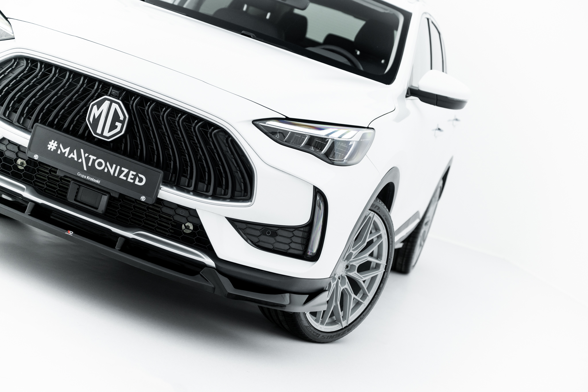 Maxton Design Комплект сплиттеров для MG HS Mk1 Facelift — изображение 6