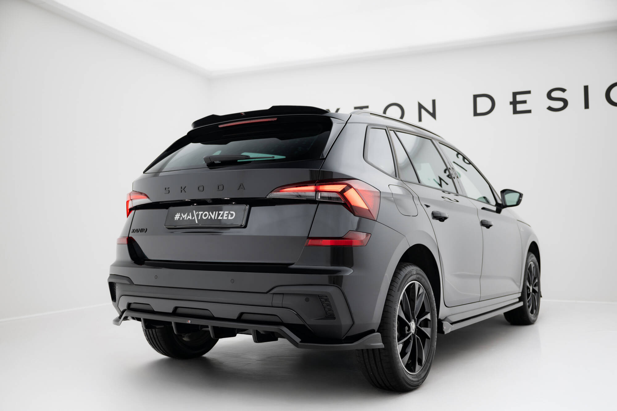 Maxton Design Комплект сплиттеров для Skoda Kamiq Monte Carlo Mk1 Facelift — изображение 9