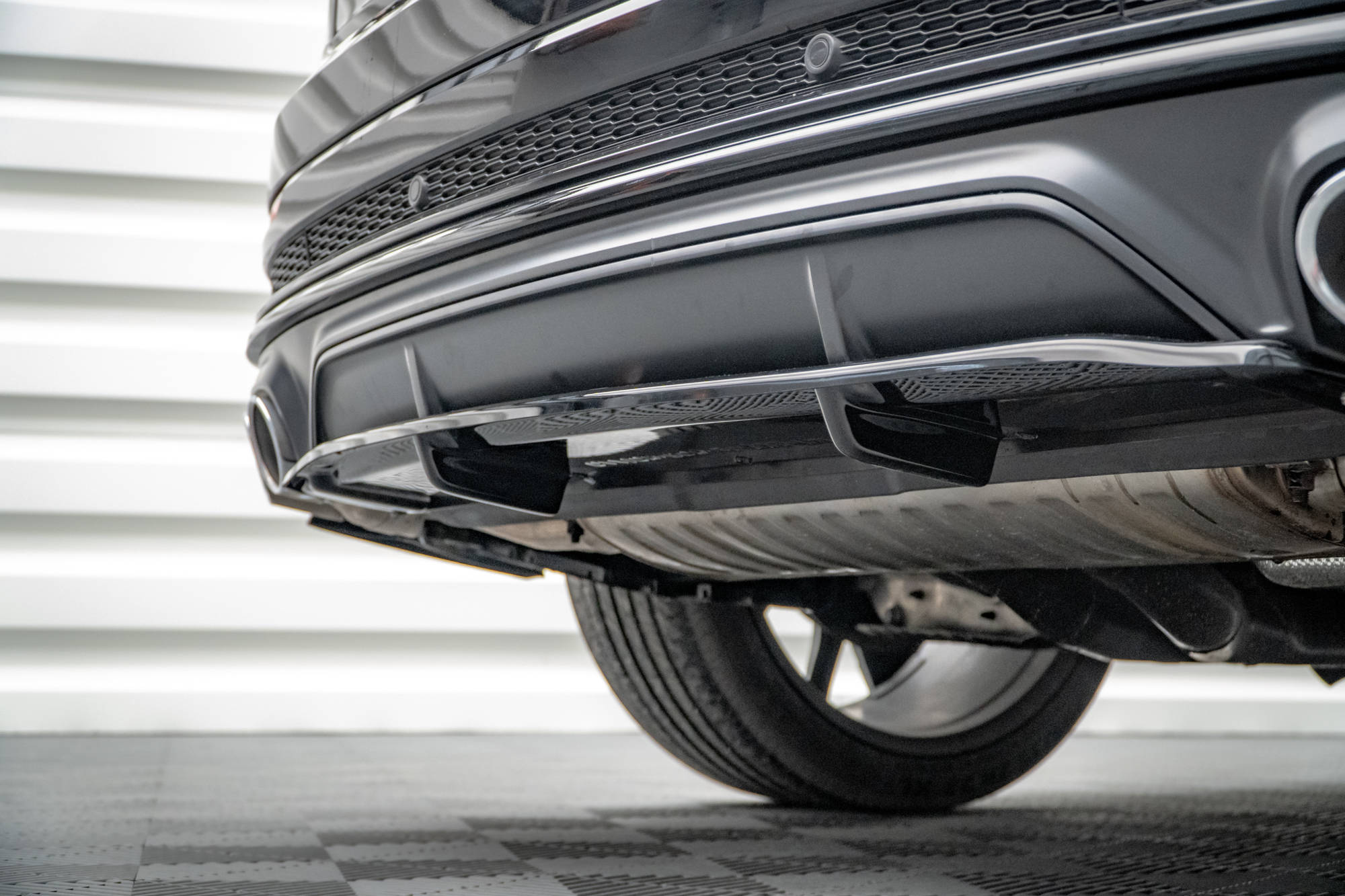 Maxton Design Комплект сплиттеров V.1 для Audi SQ8 Mk1 — изображение 7