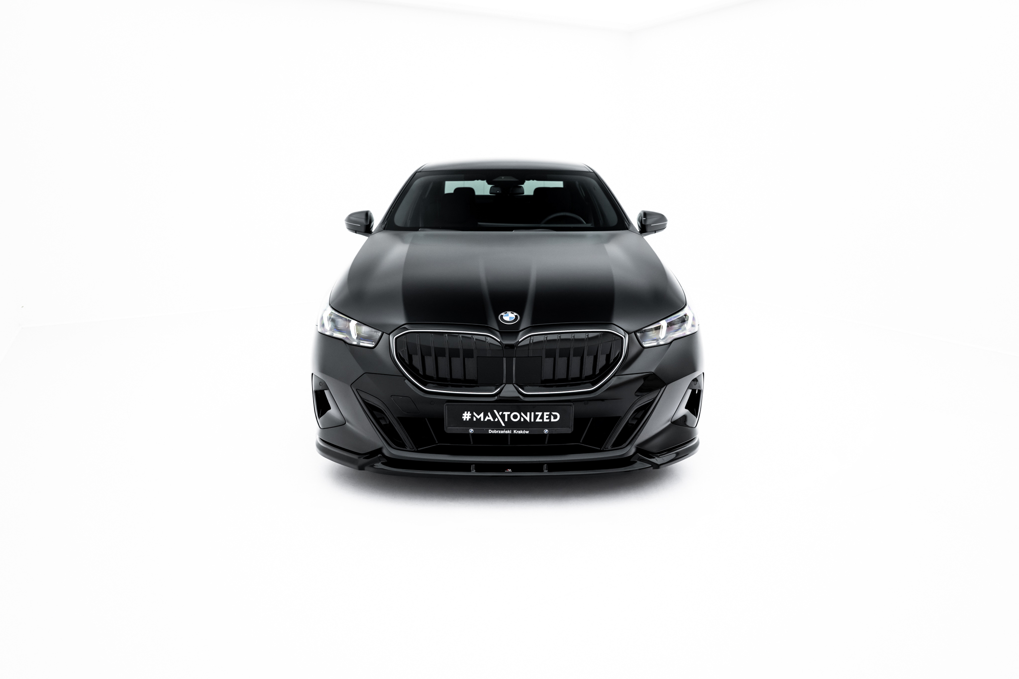 Maxton Design Комплект сплиттеров V.1 для BMW 5 M-Pack Sedan G60 — изображение 2