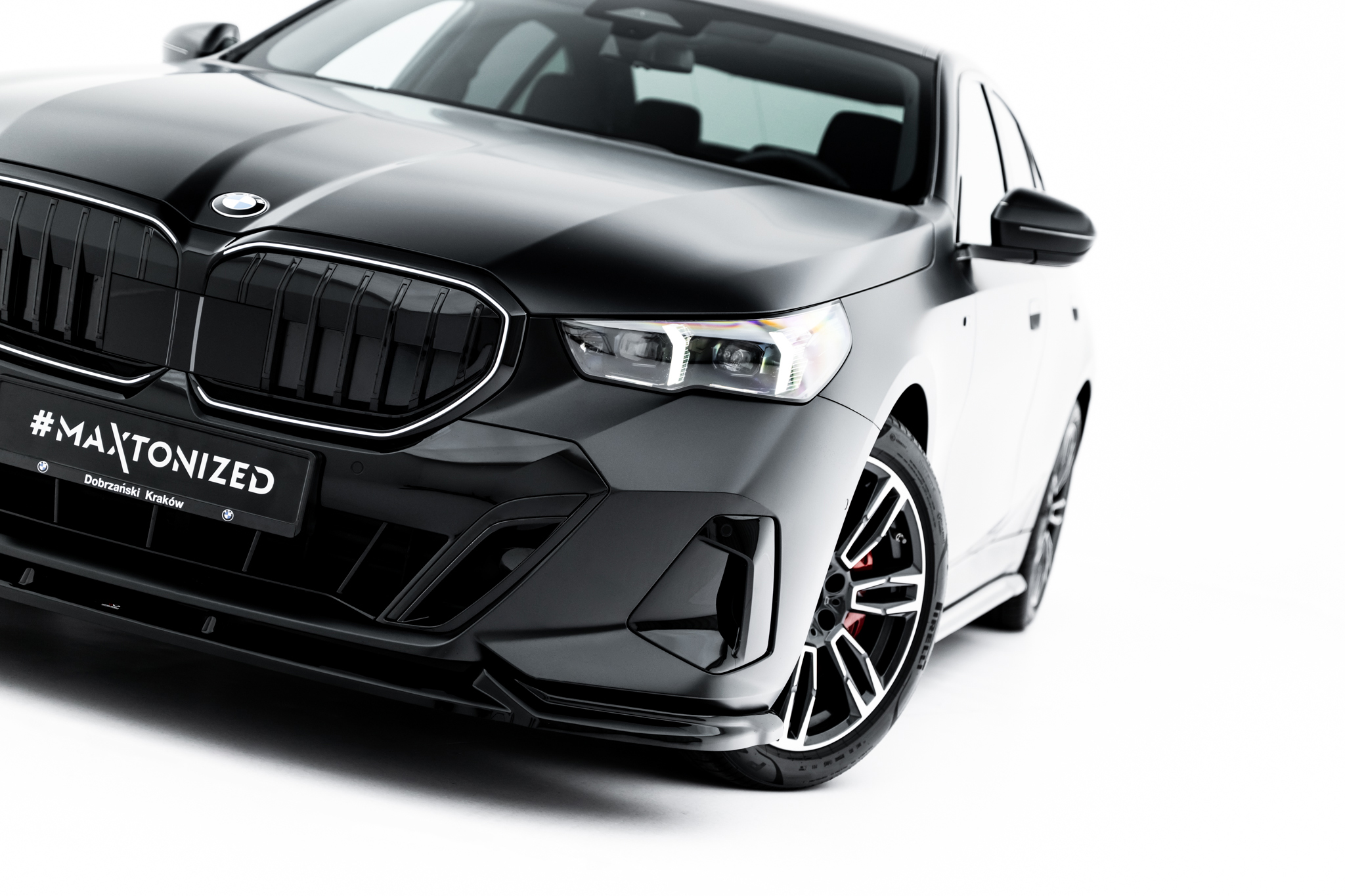 Maxton Design Комплект сплиттеров V.1 для BMW 5 M-Pack Sedan G60 — изображение 3