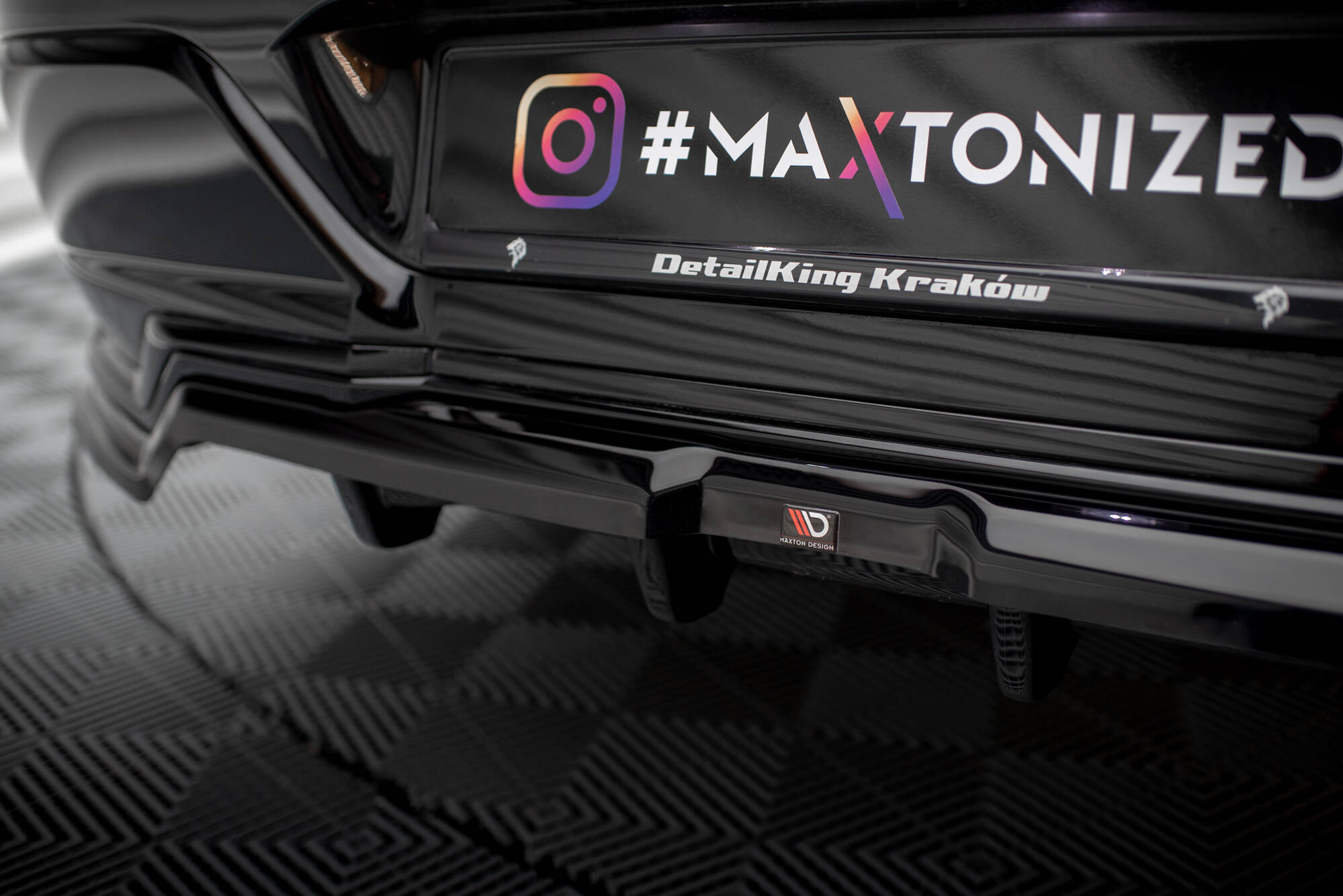 Maxton Design Комплект сплиттеров V.1 для BMW 740d / 740i M-Pack G70 — изображение 12