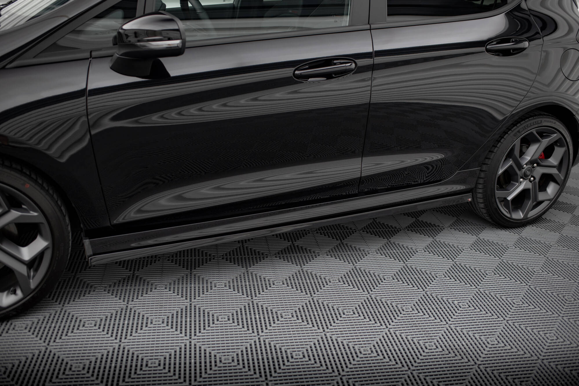 Maxton Design Комплект сплиттеров V.1 для Ford Fiesta ST Mk8 Facelift — изображение 6