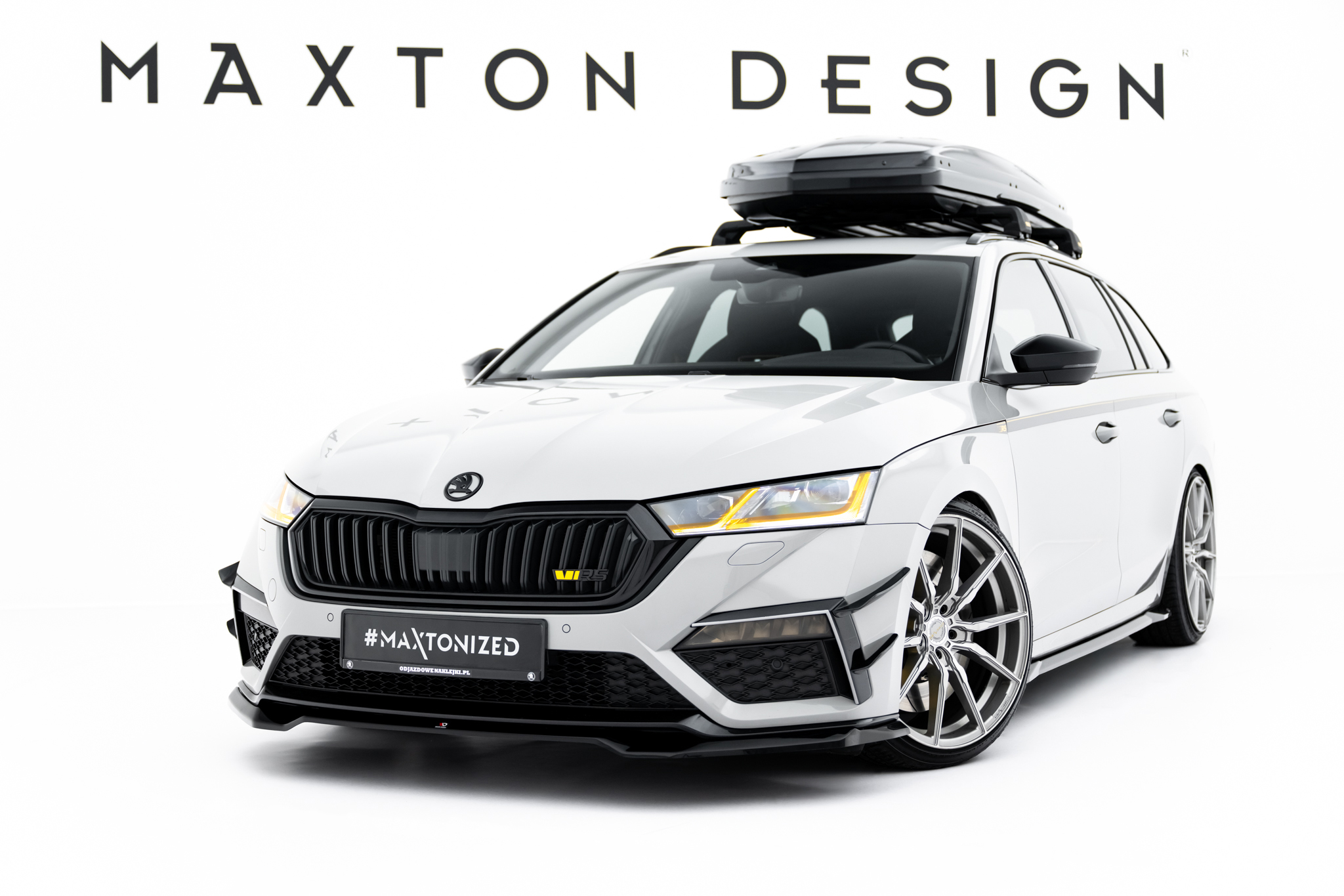 Maxton Design Комплект сплиттеров V.1 для Skoda Octavia RS Combi Mk4 — изображение 7