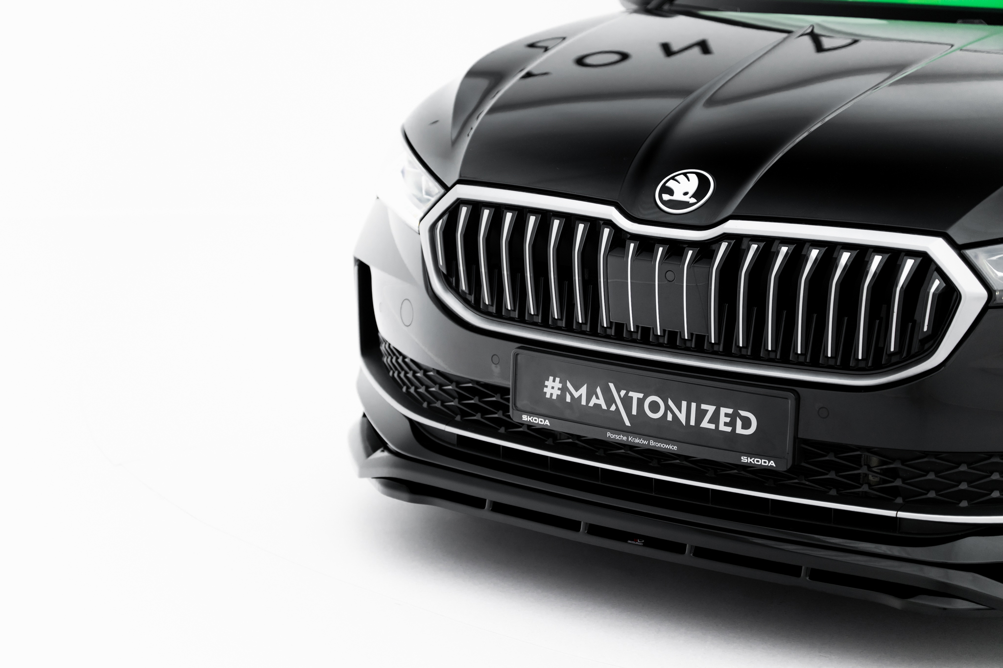 Maxton Design Комплект разветвителей V.1 Skoda Superb Sedan Mk4 — изображение 5