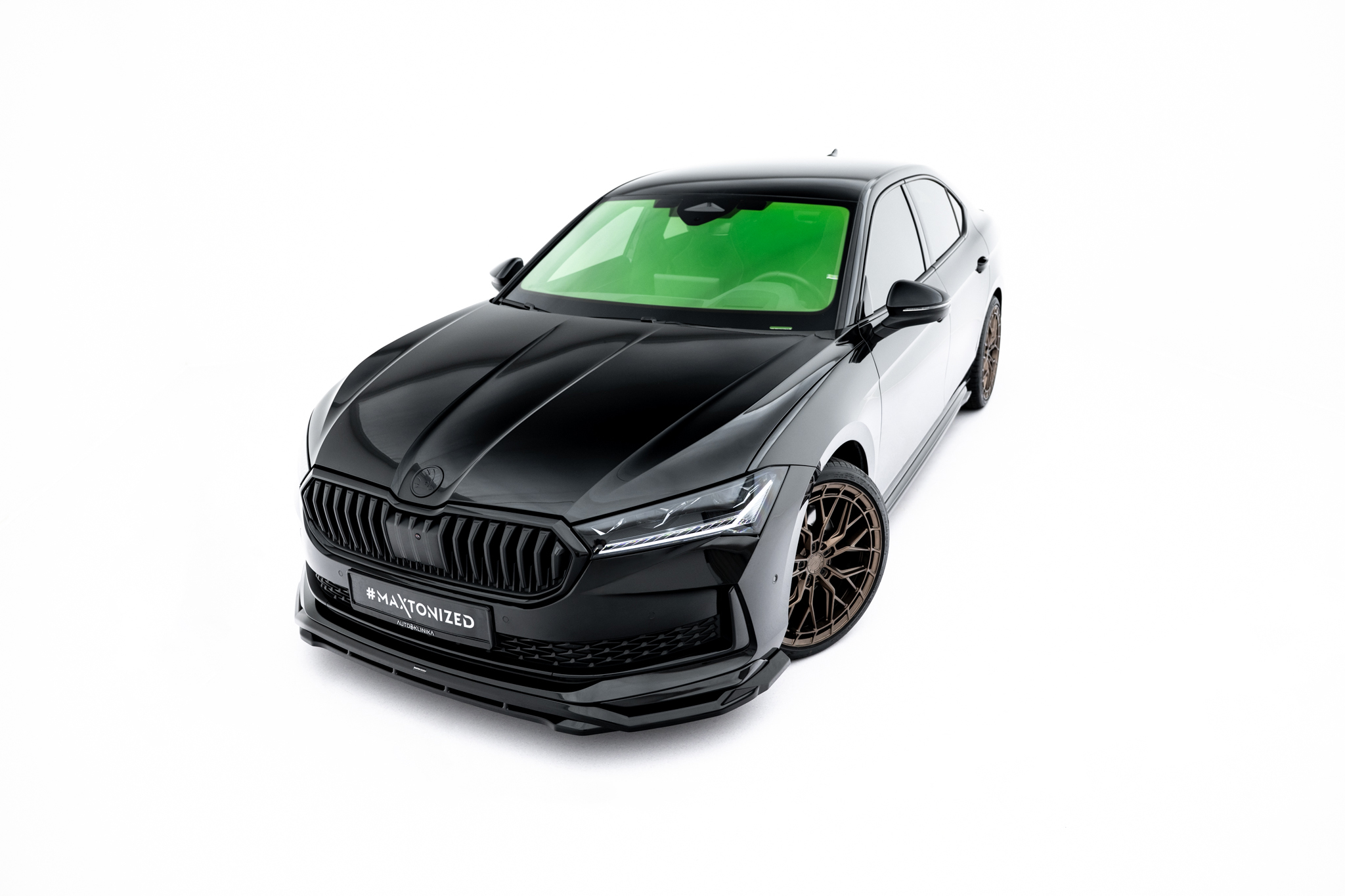 Maxton Design Комплект сплиттеров V.1 для Skoda Superb Sportline Mk4 — изображение 2