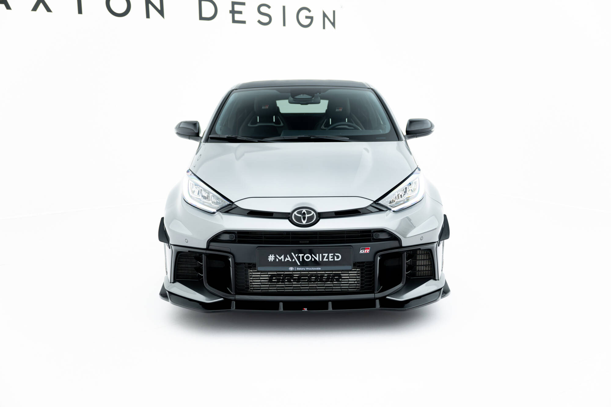 Maxton Design Комплект сплиттеров V.1 для Toyota GR Yaris Mk4 Facelift — изображение 2