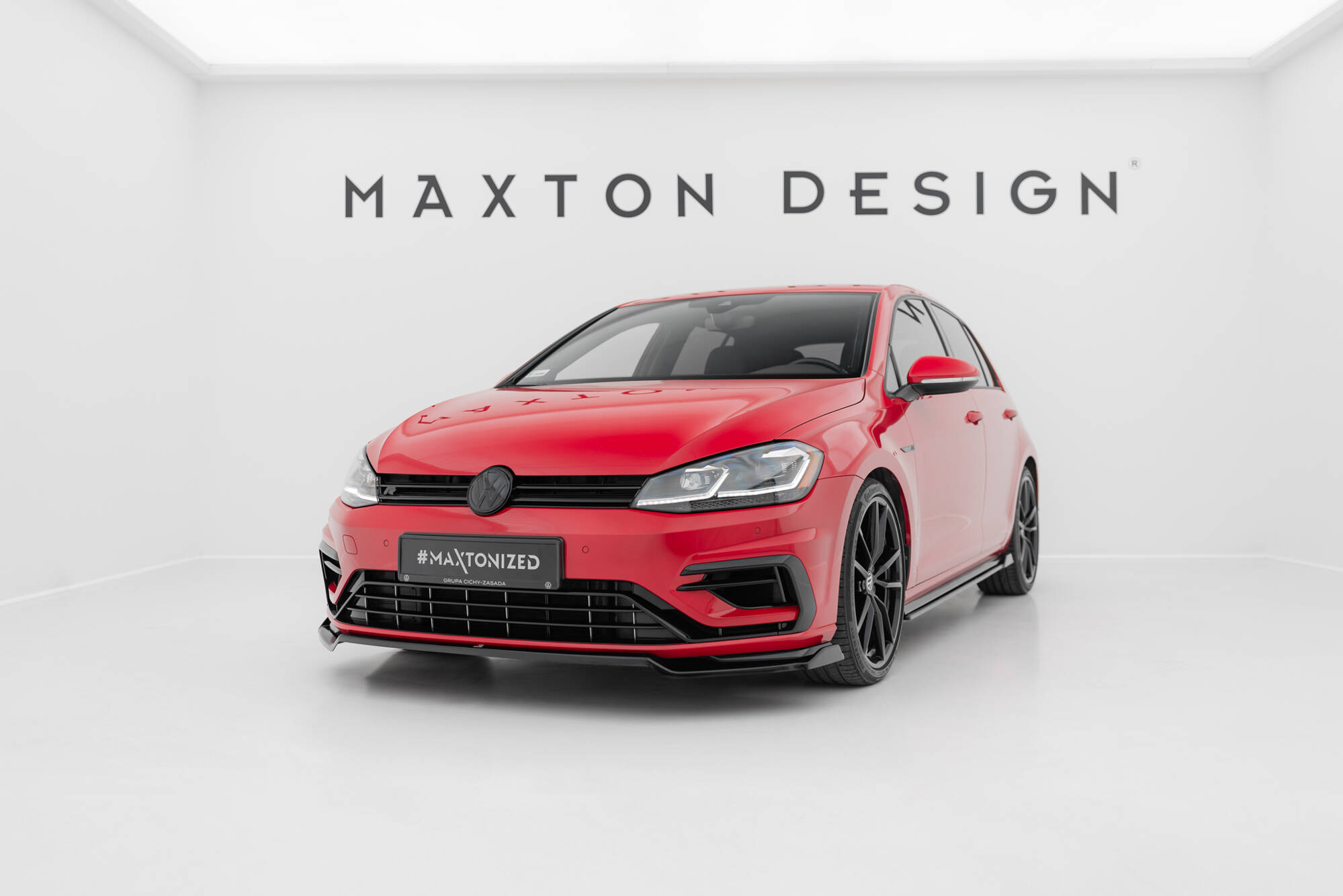 Maxton Design Комплект сплиттеров V.1 для Volkswagen Golf R Hatchback Mk7 Facelift — изображение 3