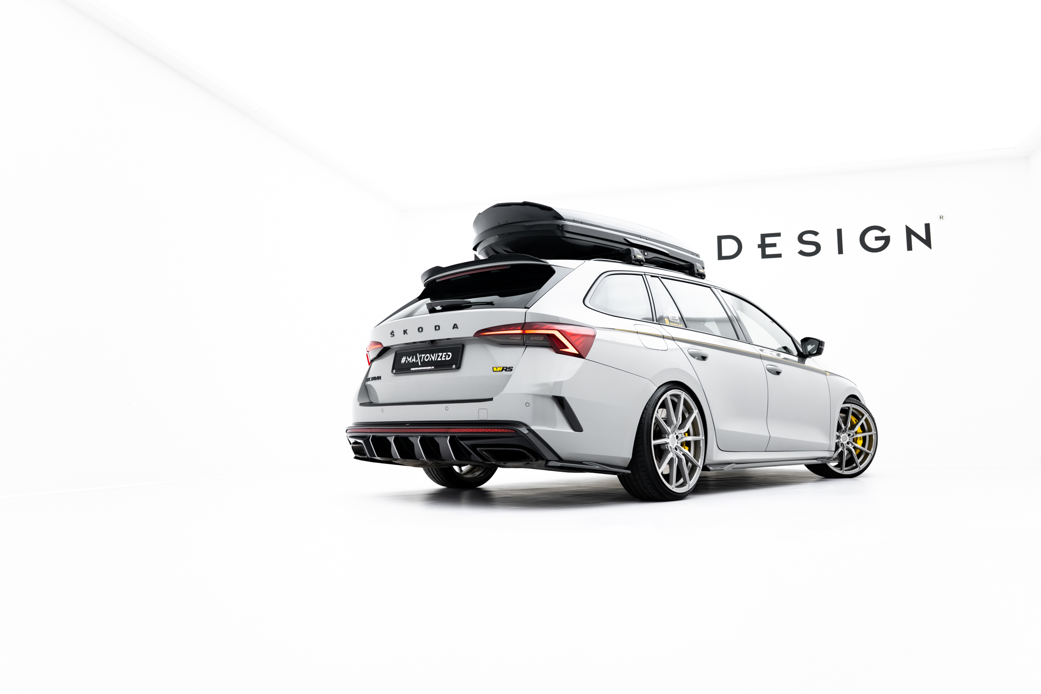 Maxton Design Комплект сплиттеров V.2 для Skoda Octavia RS Combi Mk4 — изображение 19