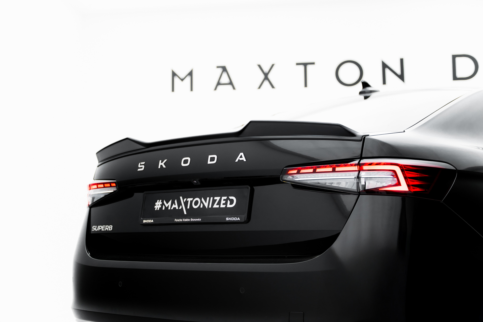 Maxton Design Комплект разветвителей V.2 Skoda Superb Sedan Mk4 — изображение 17