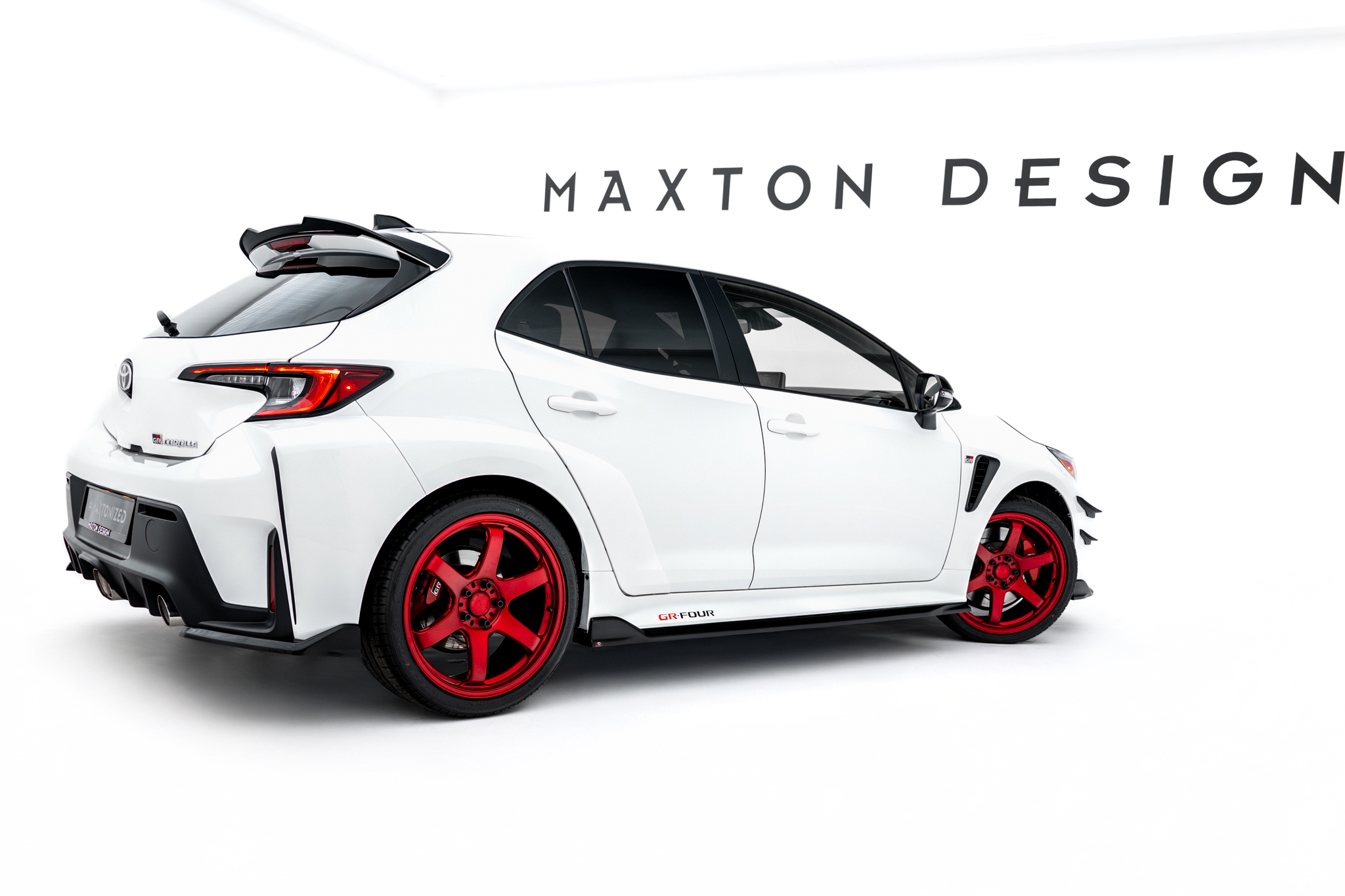 Maxton Design Комплект сплиттеров V.2 для Toyota GR Corolla Mk12 — изображение 11