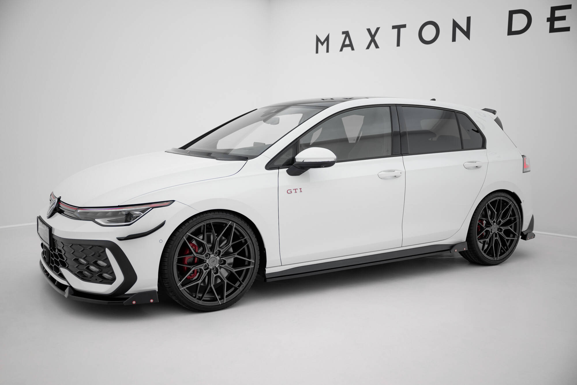 Maxton Design Комплект сплиттеров V.2 для Volkswagen Golf GTI Mk8 Facelift
