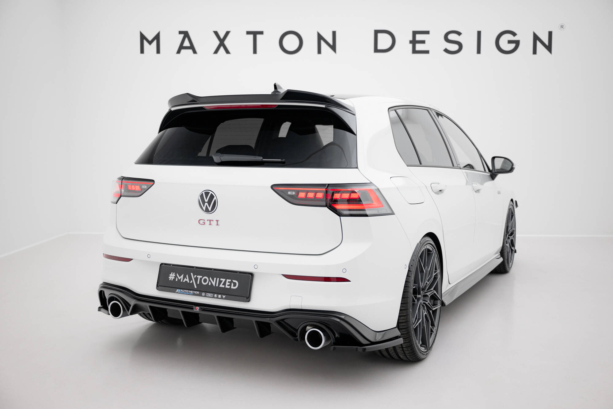 Maxton Design Комплект сплиттеров V.2 для Volkswagen Golf GTI Mk8 Facelift — изображение 9