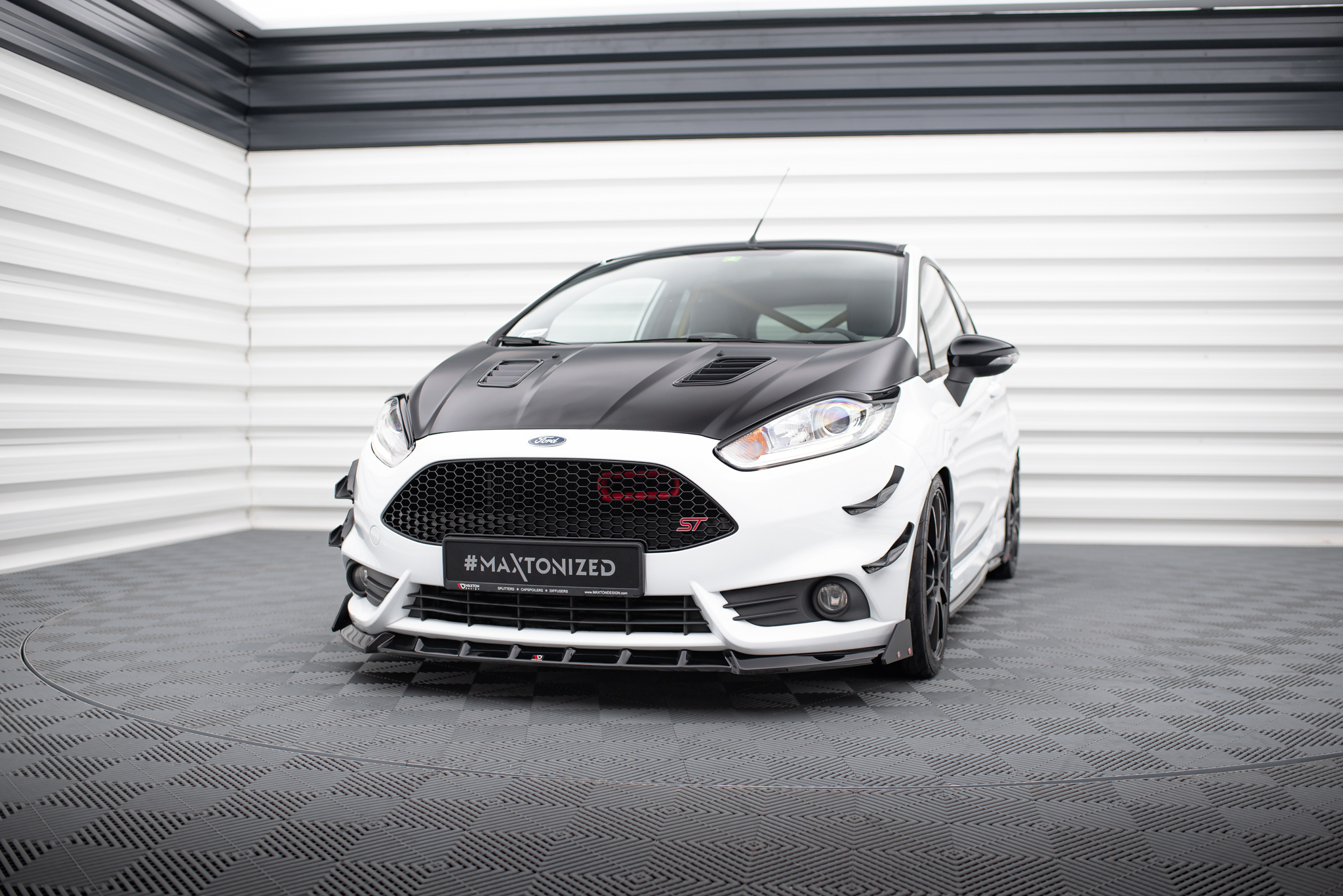 Maxton Design Комплект сплиттеров V.3 для Ford Fiesta ST Mk7 Facelift — изображение 3