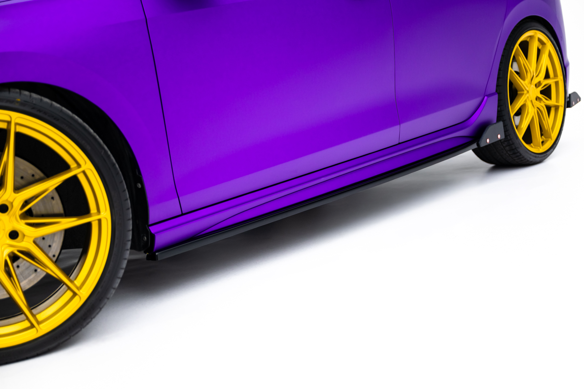 Maxton Design Комплект сплиттеров V.3 для Volkswagen Golf R Hatchback Mk8 Facelift — изображение 5