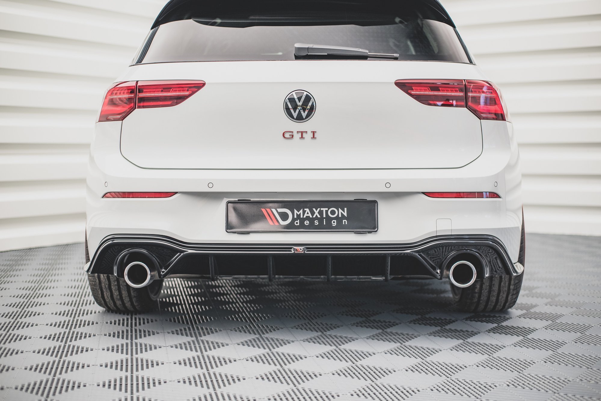 Maxton Design Комплект сплиттеров для Volkswagen Golf GTI Mk8 — изображение 9
