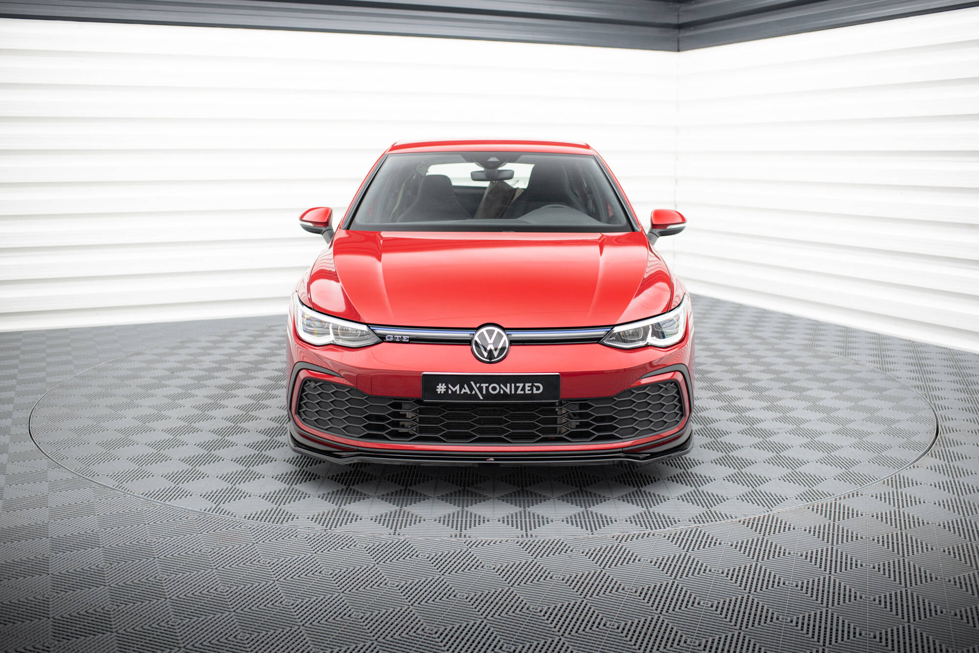 Maxton Design Комплект сплиттеров для Volkswagen Golf GTI Mk8 — изображение 2