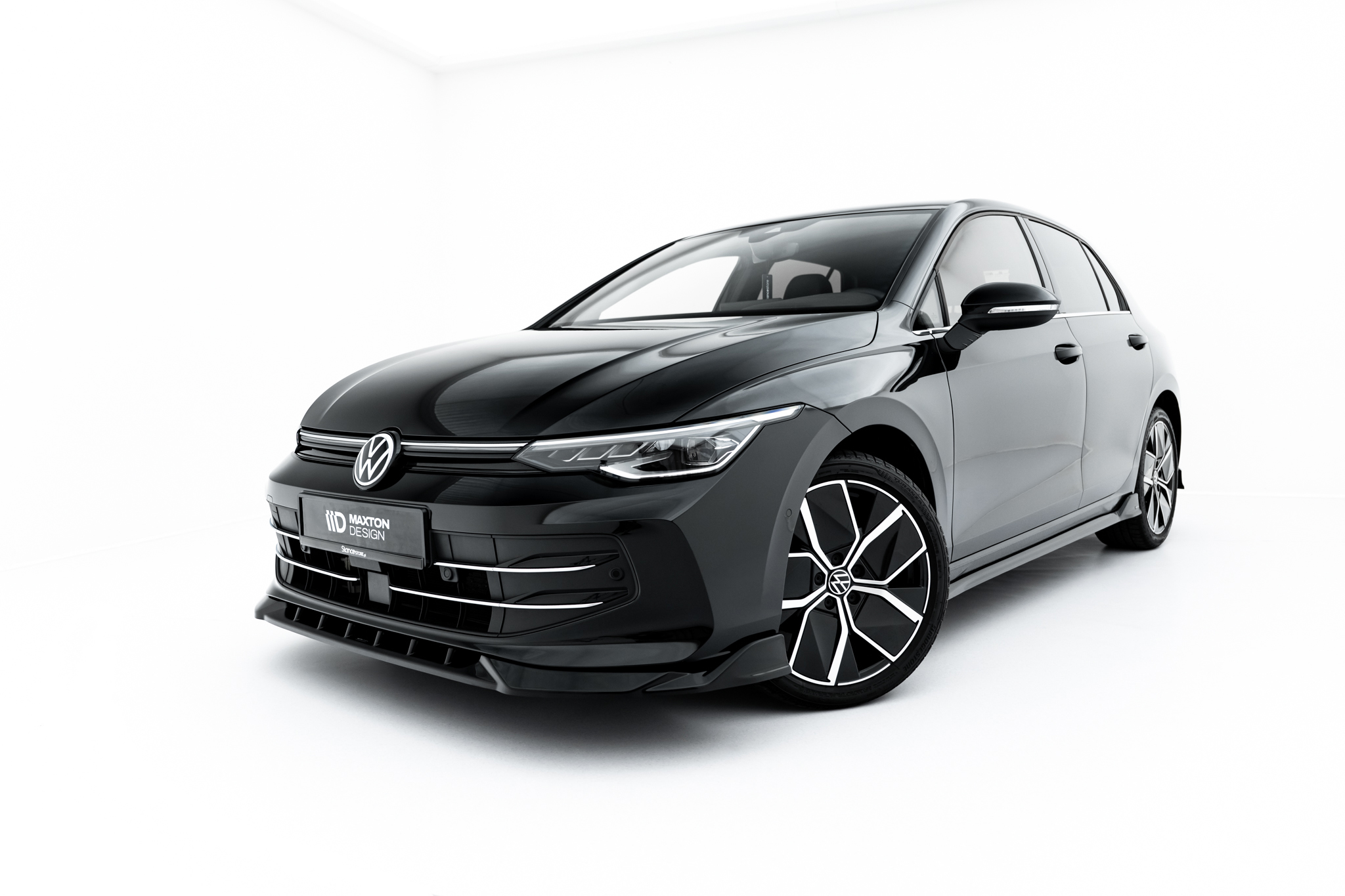 Maxton Design Комплект сплиттеров для Volkswagen Golf Hatchback Mk8 Facelift — изображение 4